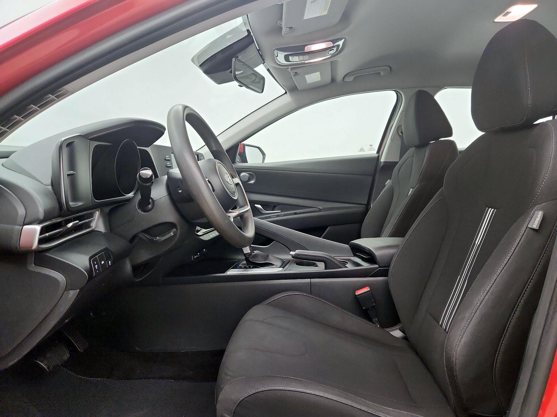 Thumbnail: 2023 Hyundai Elantra - 11