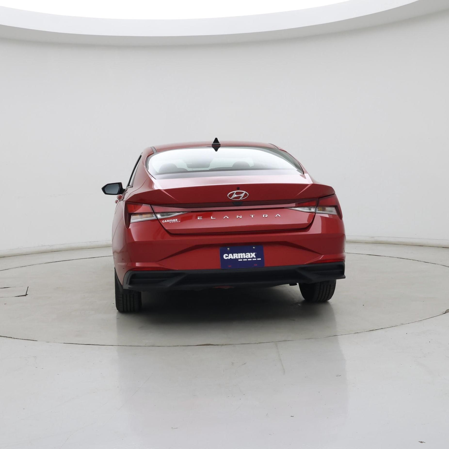 Thumbnail: 2023 Hyundai Elantra - 6