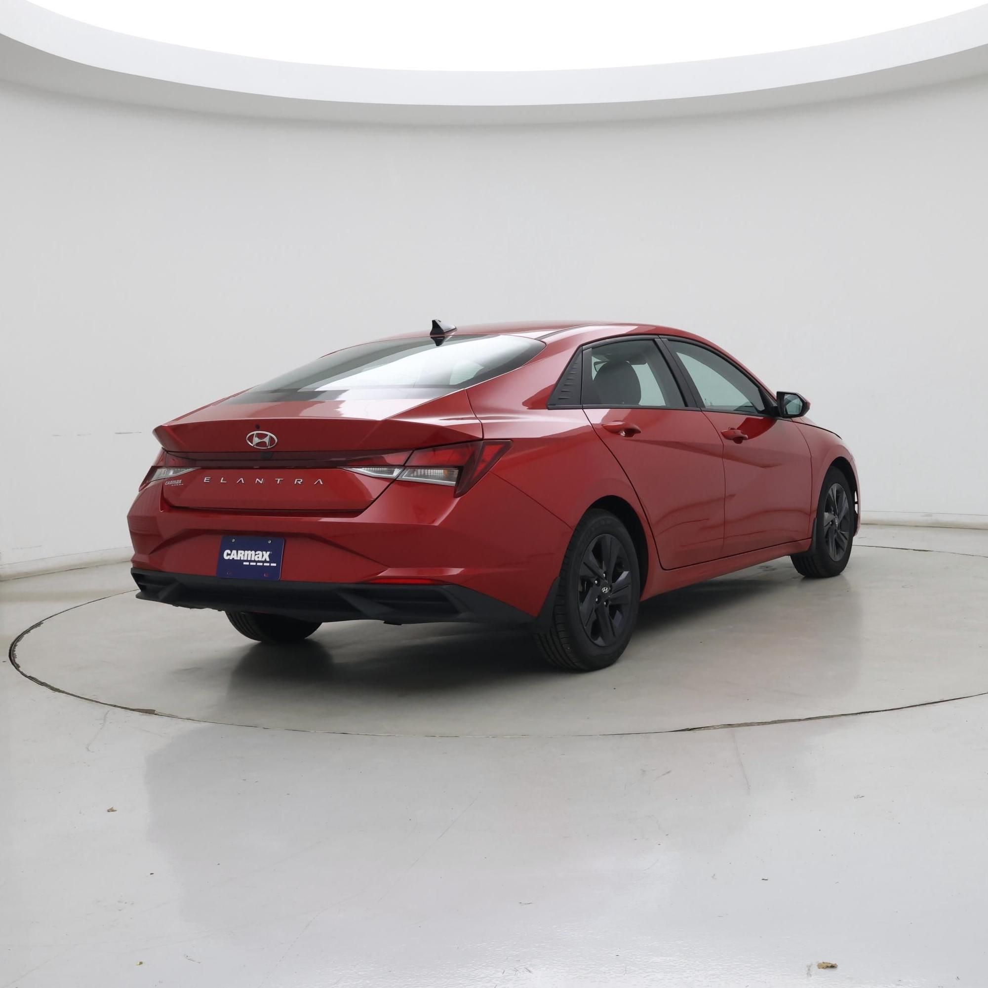 Thumbnail: 2023 Hyundai Elantra - 8