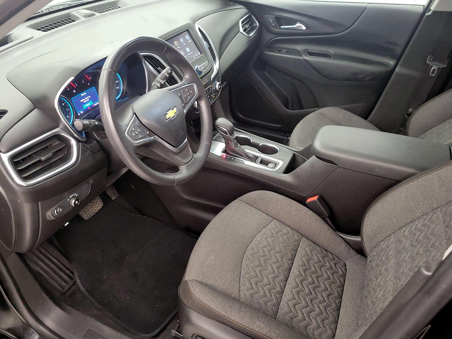 Thumbnail: 2022 Chevrolet Equinox - 11