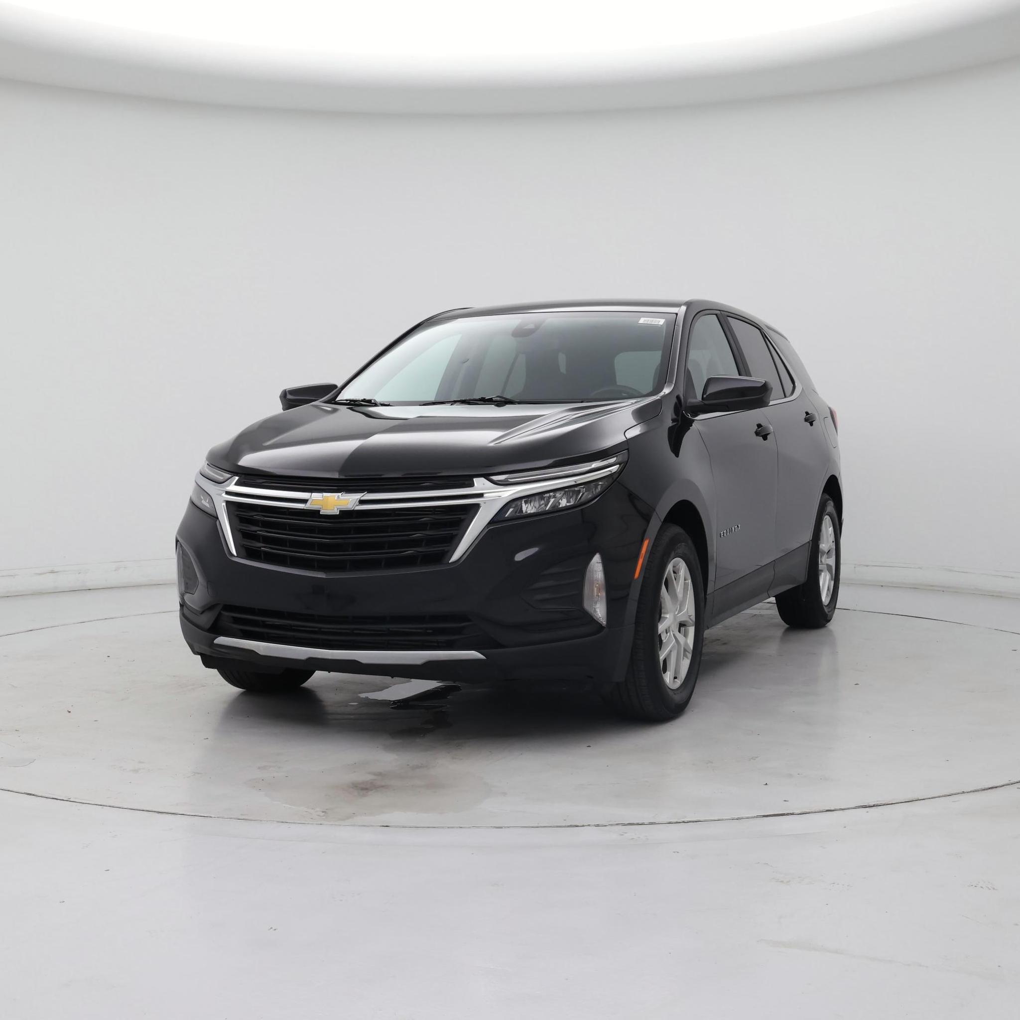 Thumbnail: 2022 Chevrolet Equinox - 4