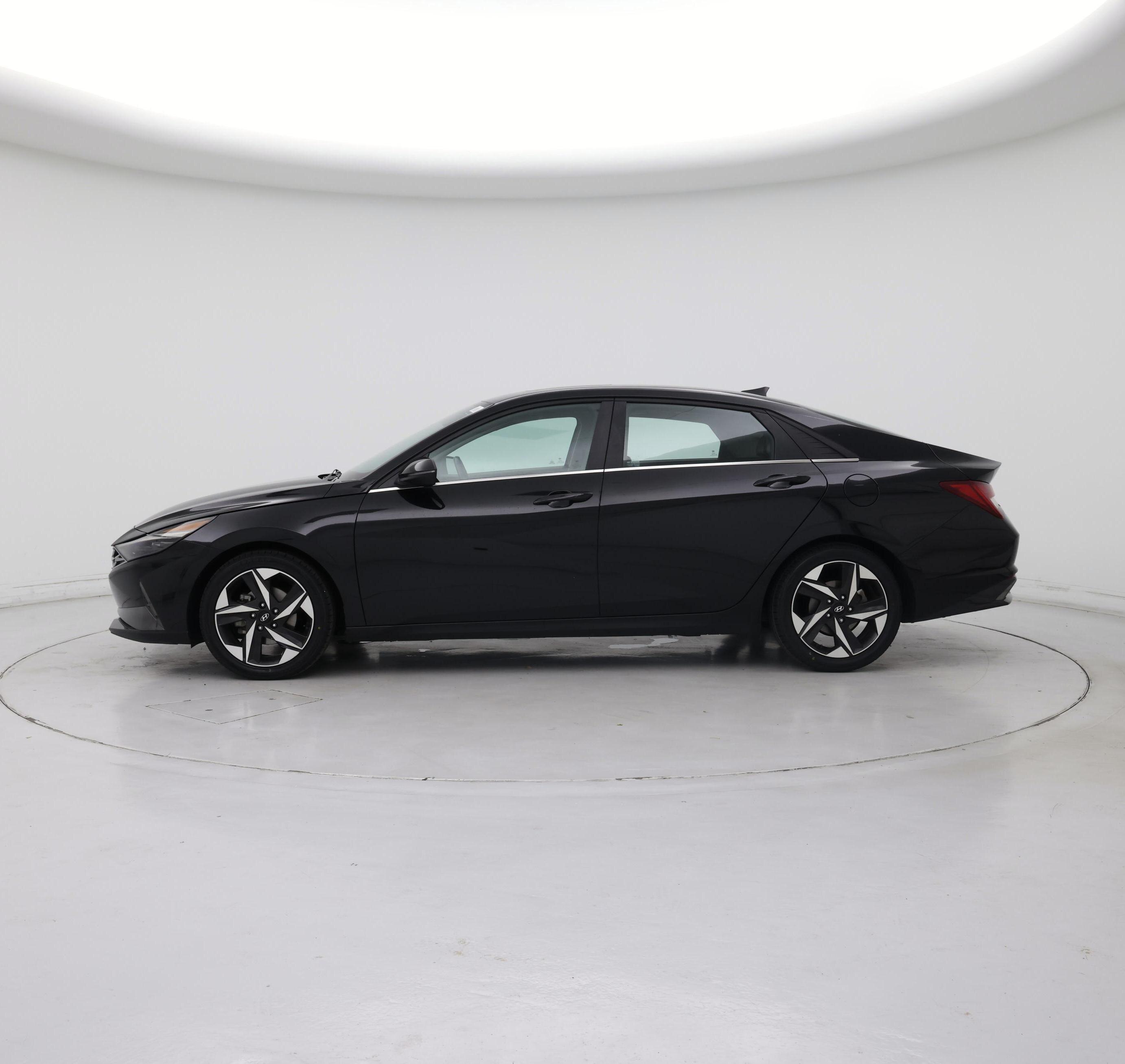Thumbnail: 2021 Hyundai Elantra - 3