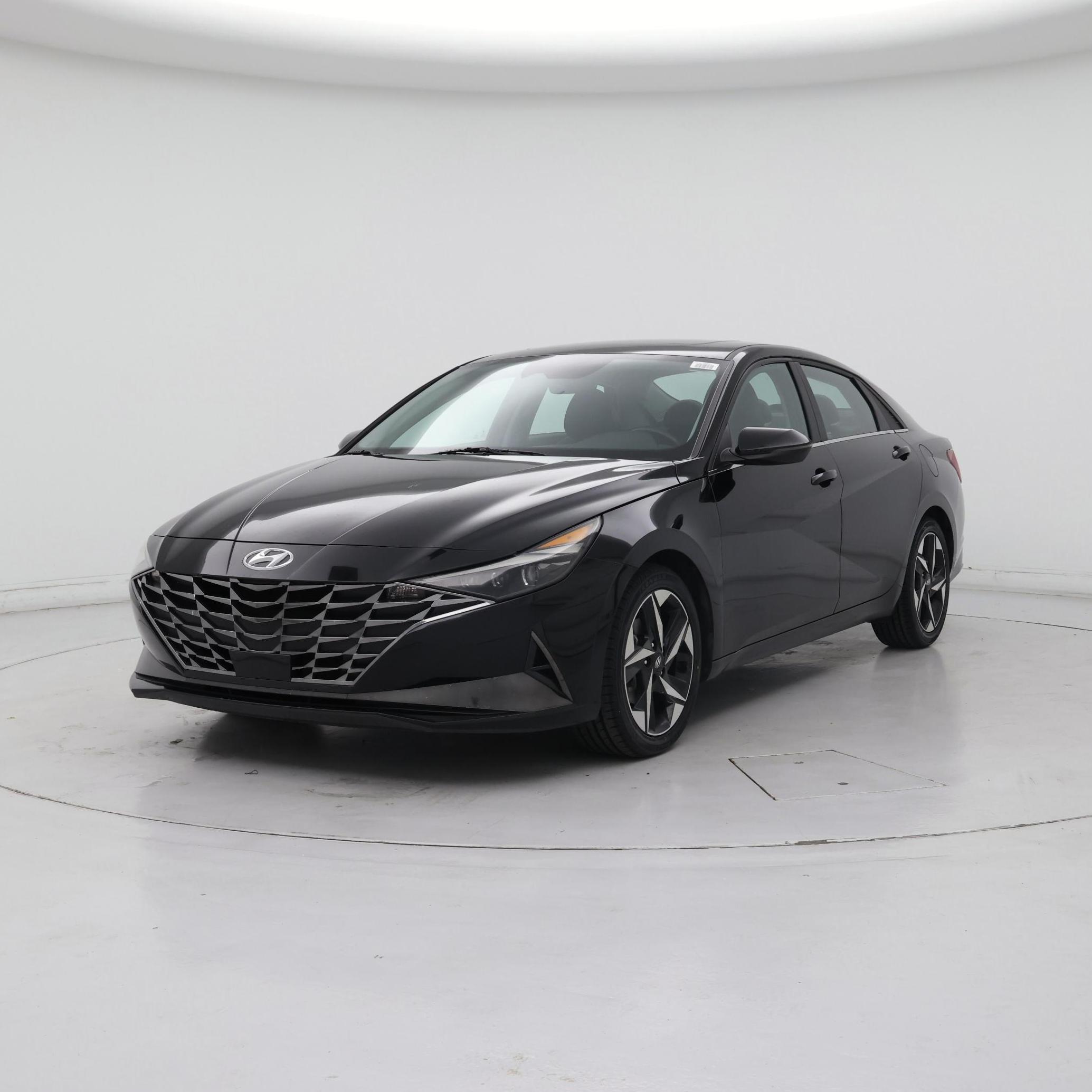 Thumbnail: 2021 Hyundai Elantra - 4