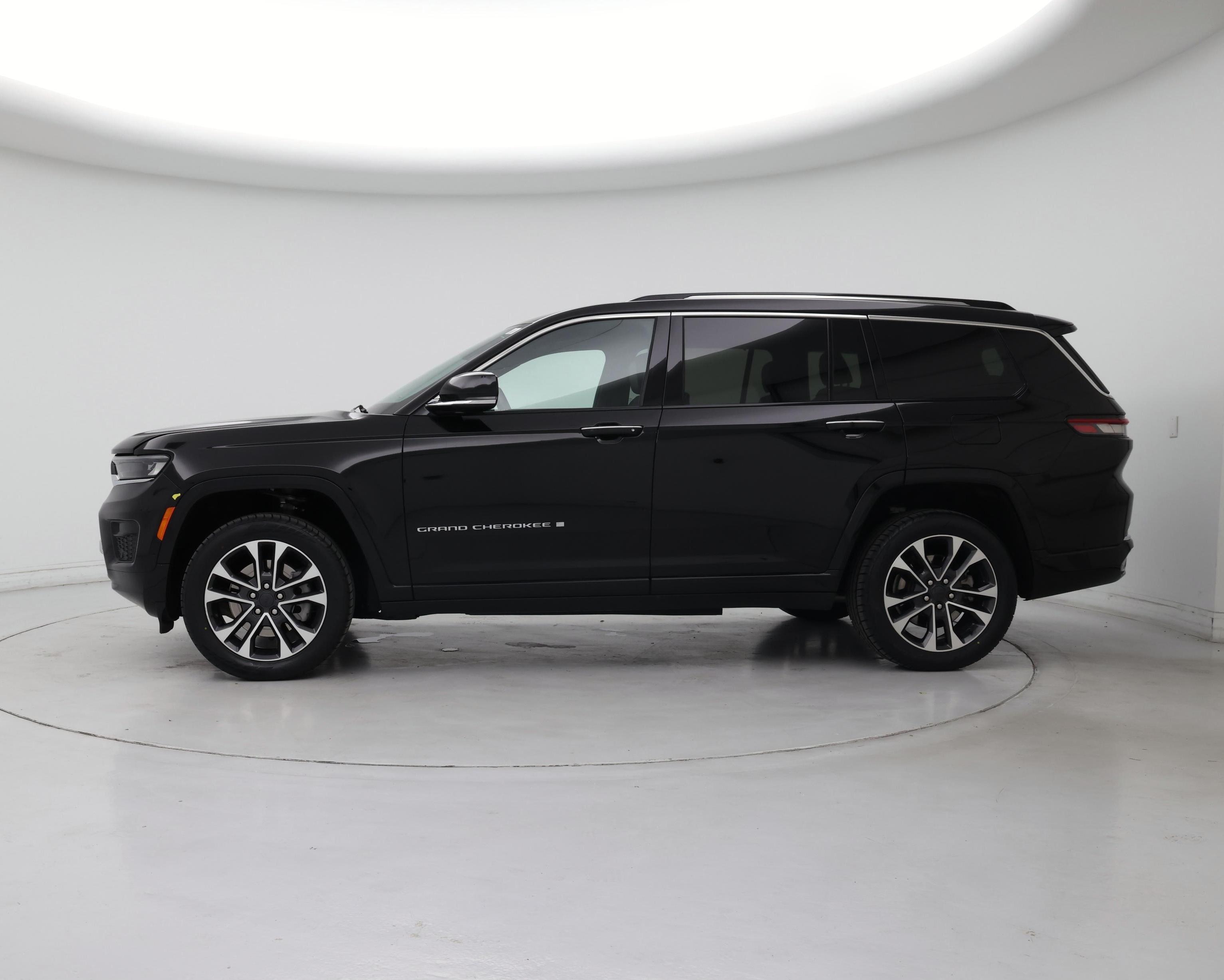 Thumbnail: 2021 Jeep Grand Cherokee - 3