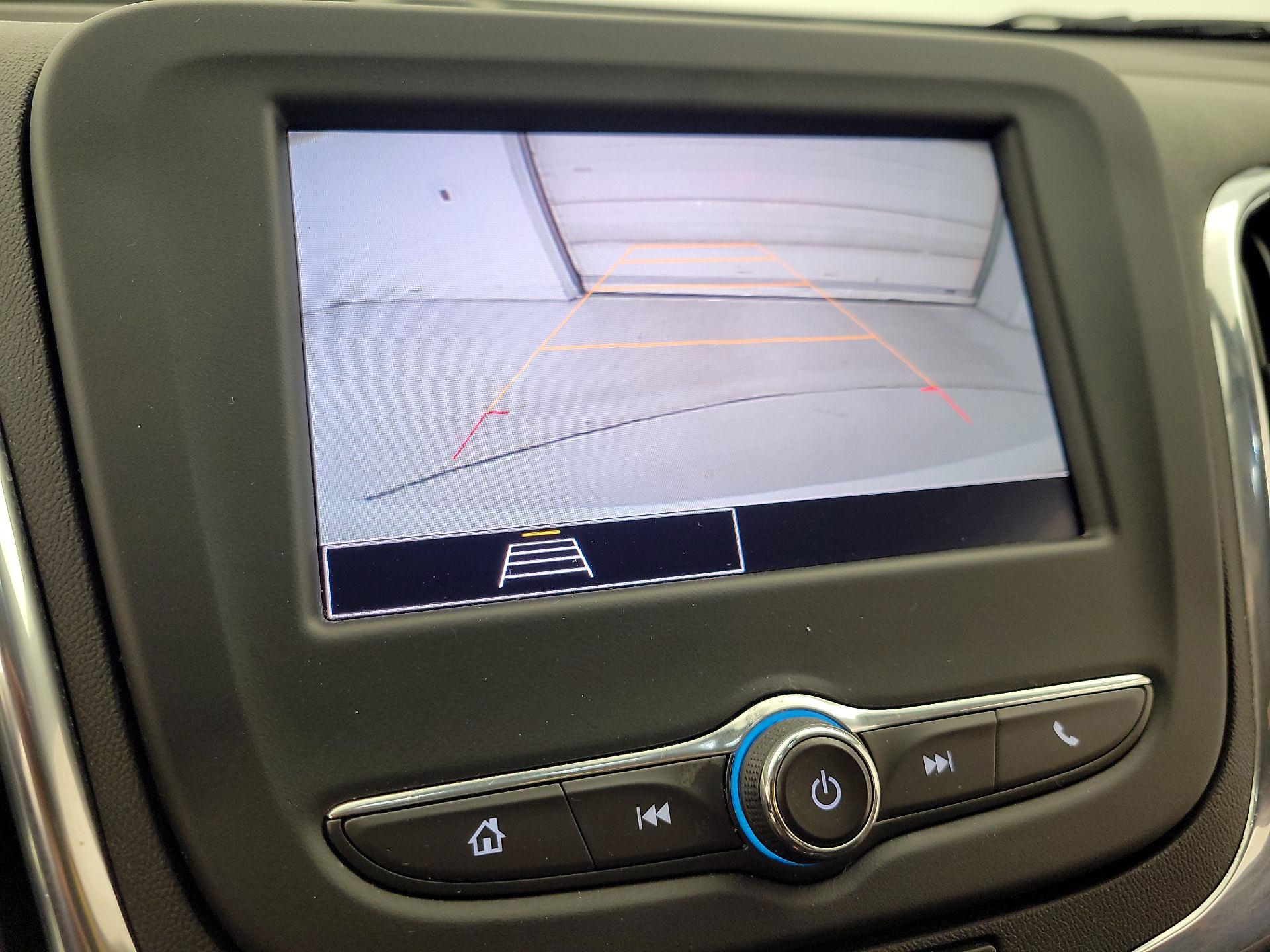 Thumbnail: 2022 Chevrolet Equinox - 14