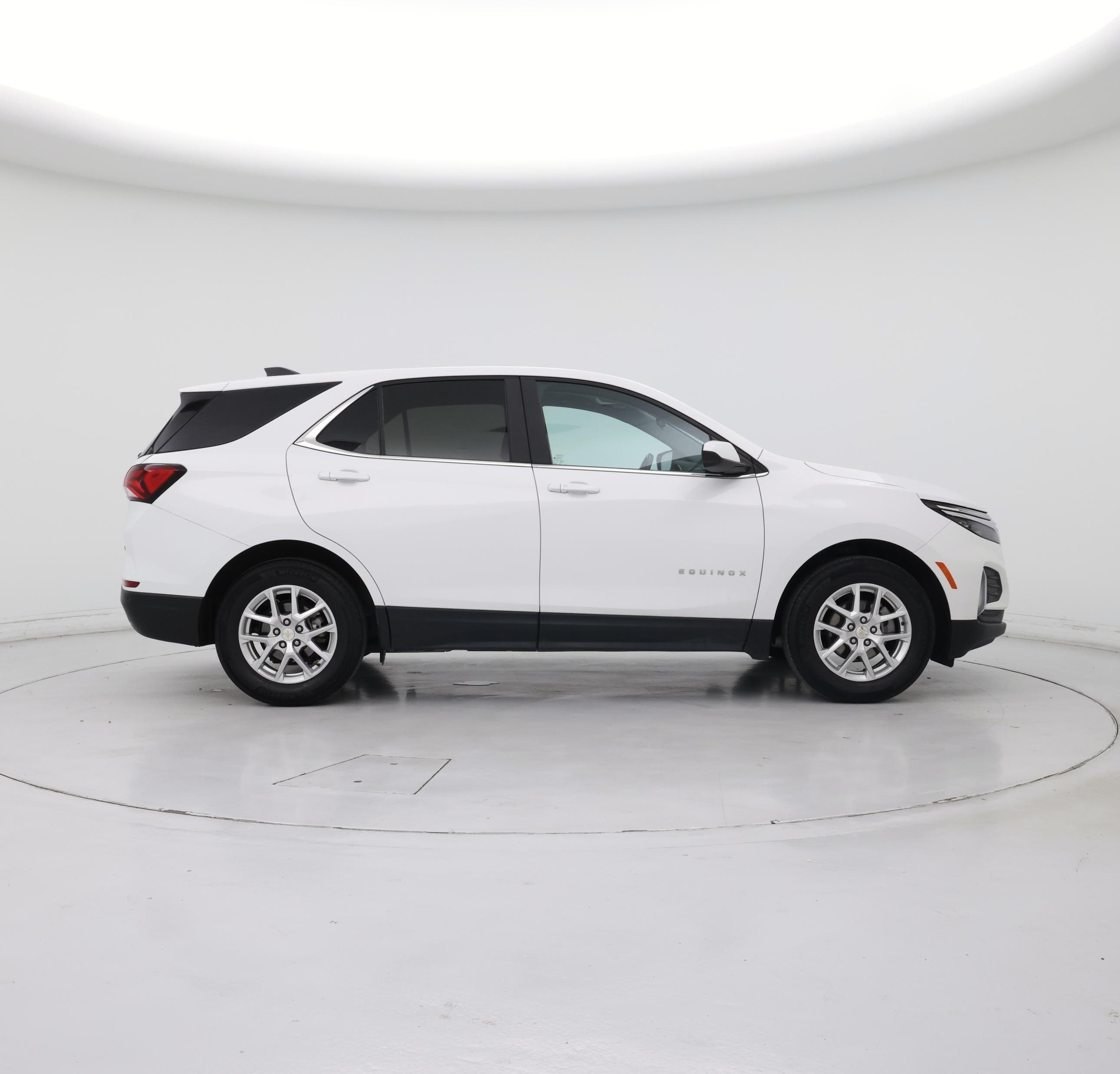 Thumbnail: 2022 Chevrolet Equinox - 7