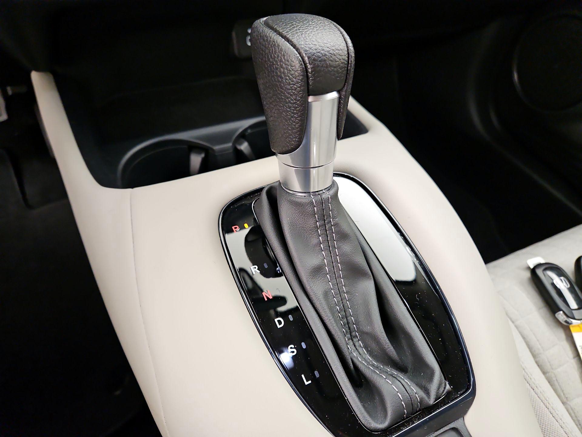 Thumbnail: 2023 Honda HR-V - 17