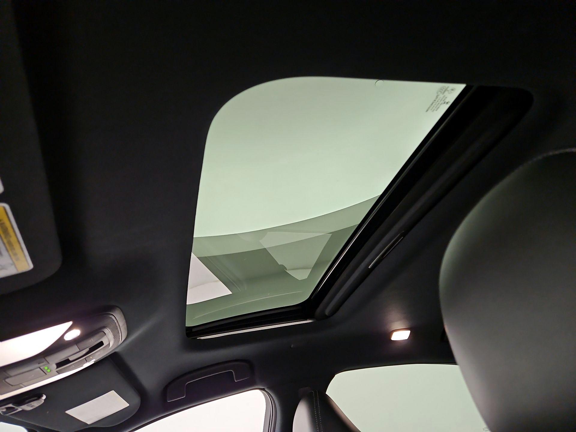 Thumbnail: 2024 INFINITI QX55 - 20