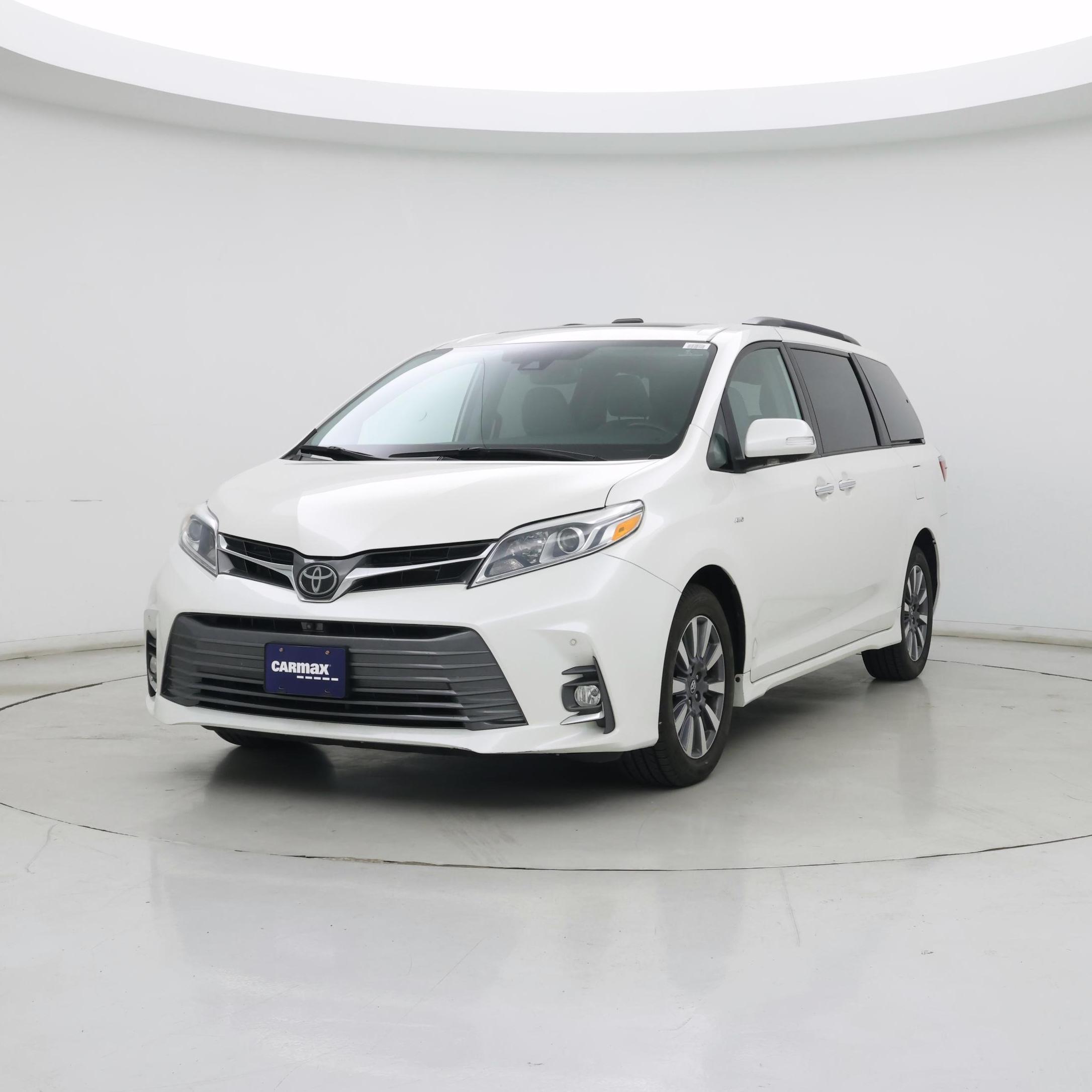 Thumbnail: 2020 Toyota Sienna - 4