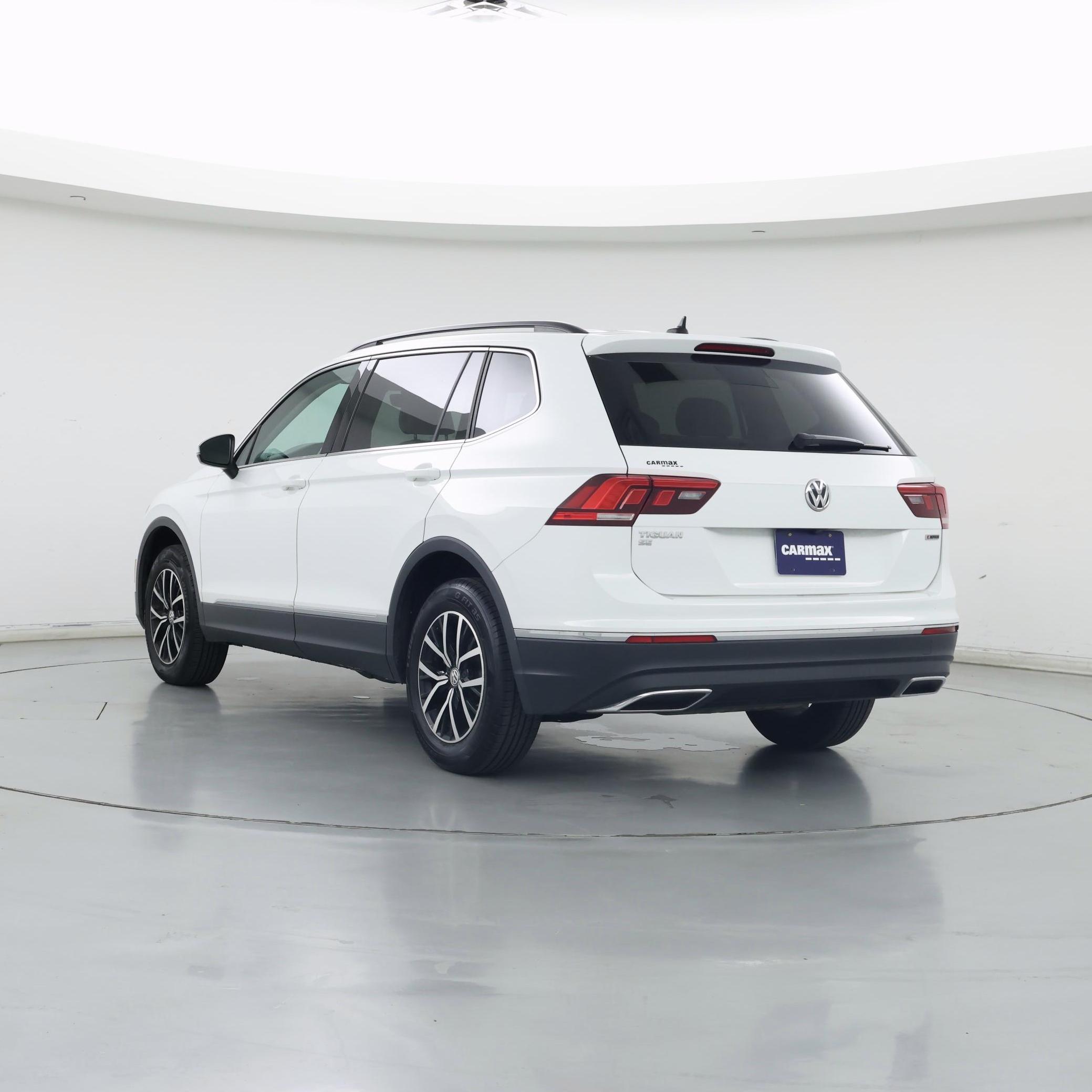 Thumbnail: 2021 Volkswagen Tiguan - 2