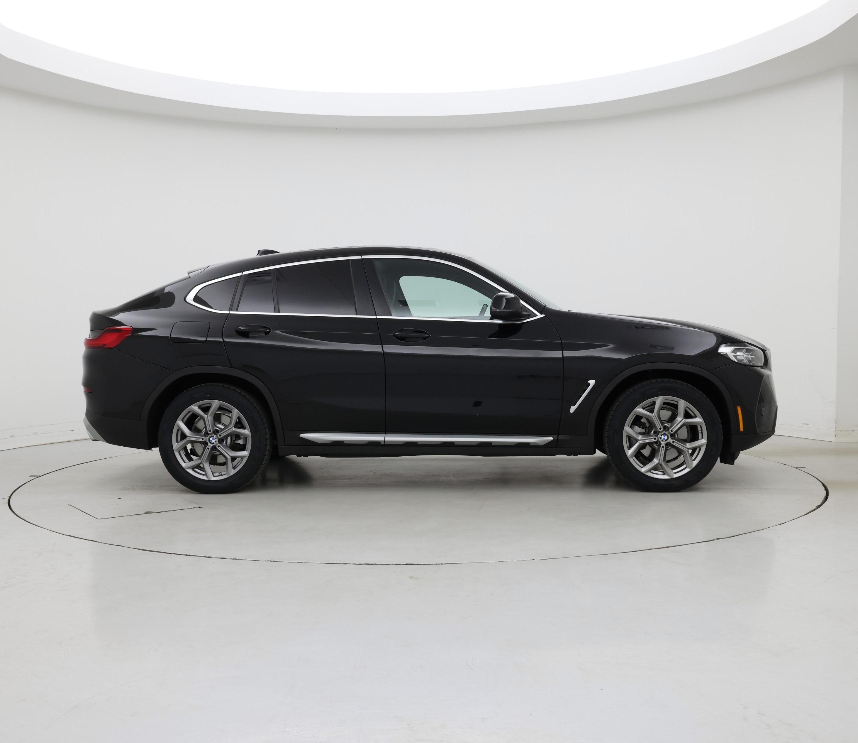 Thumbnail: 2022 BMW X4 - 7