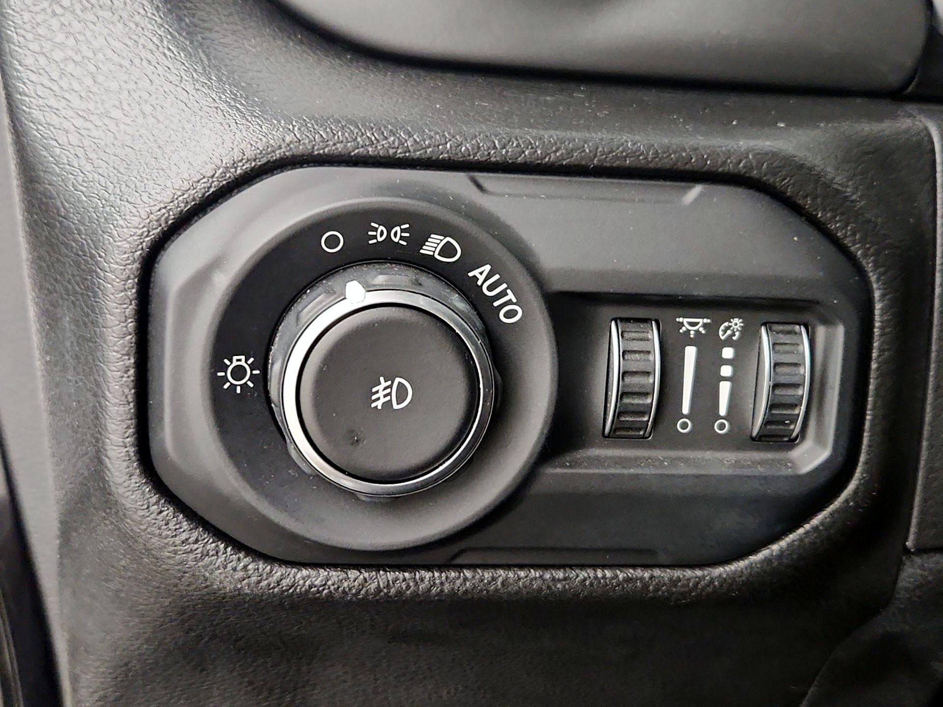 Thumbnail: 2022 Jeep Wrangler - 13