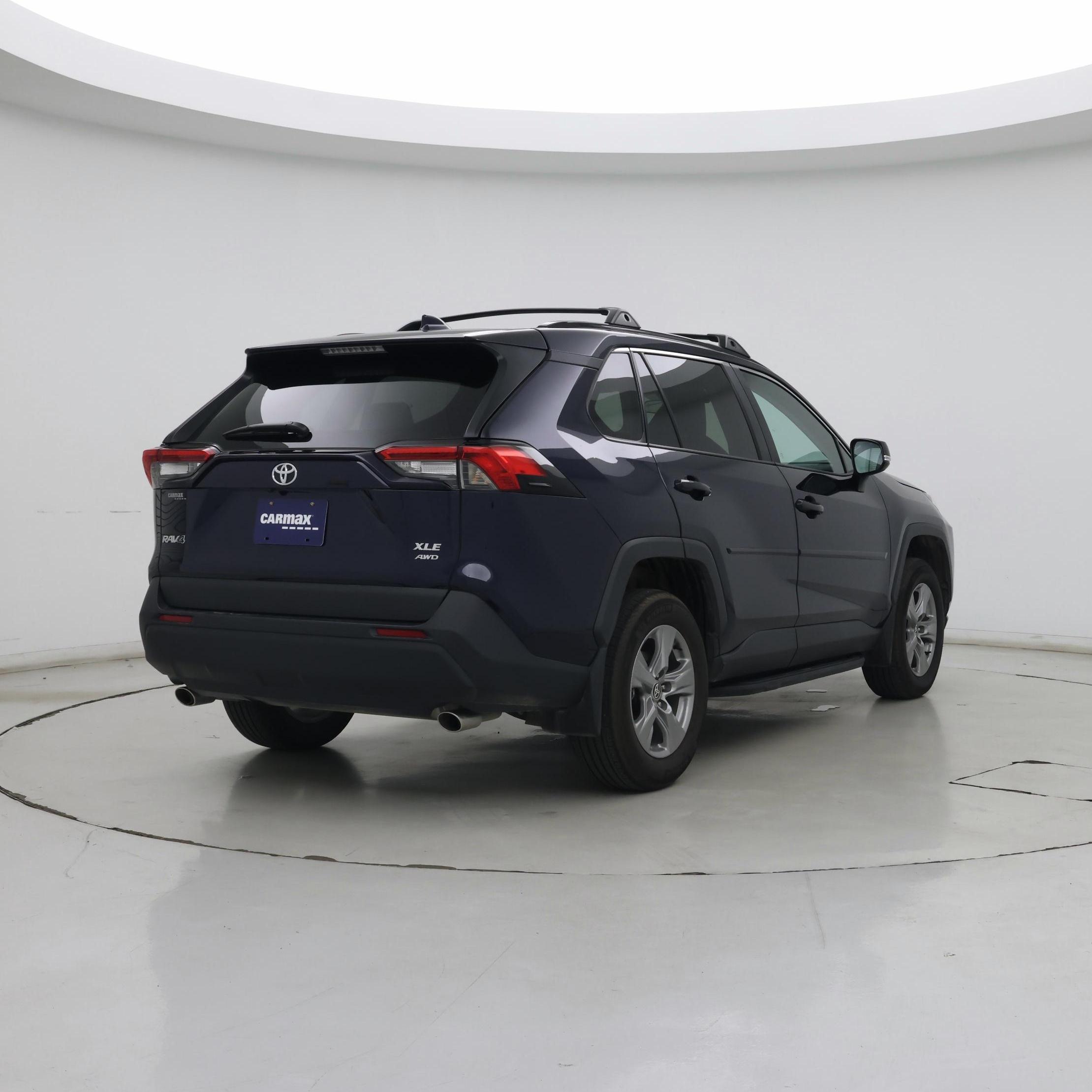 Thumbnail: 2024 Toyota RAV4 - 8