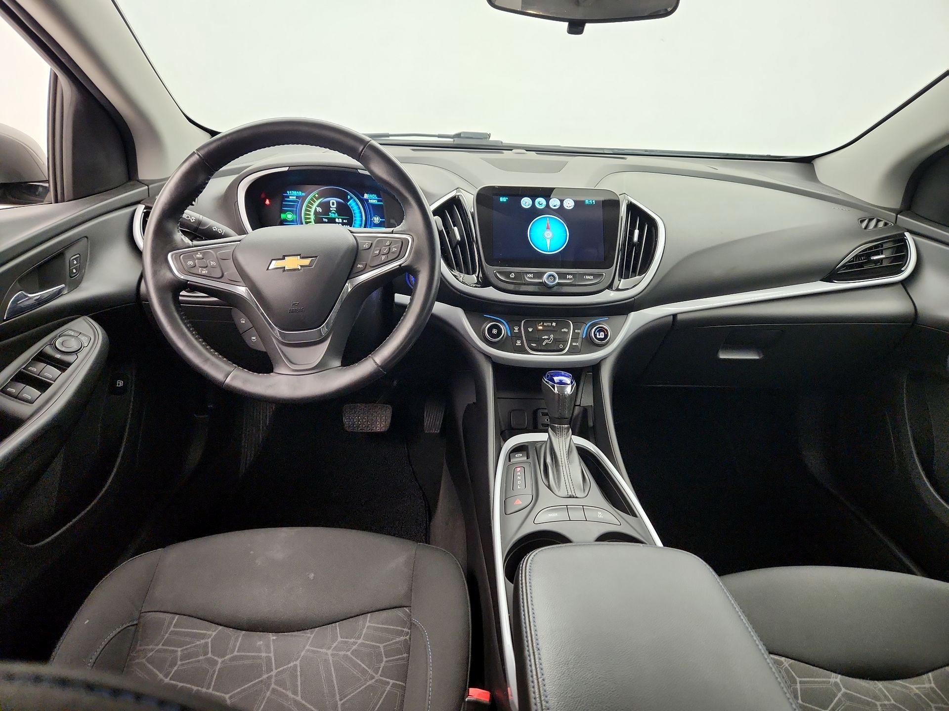 Thumbnail: 2017 Chevrolet Volt - 9