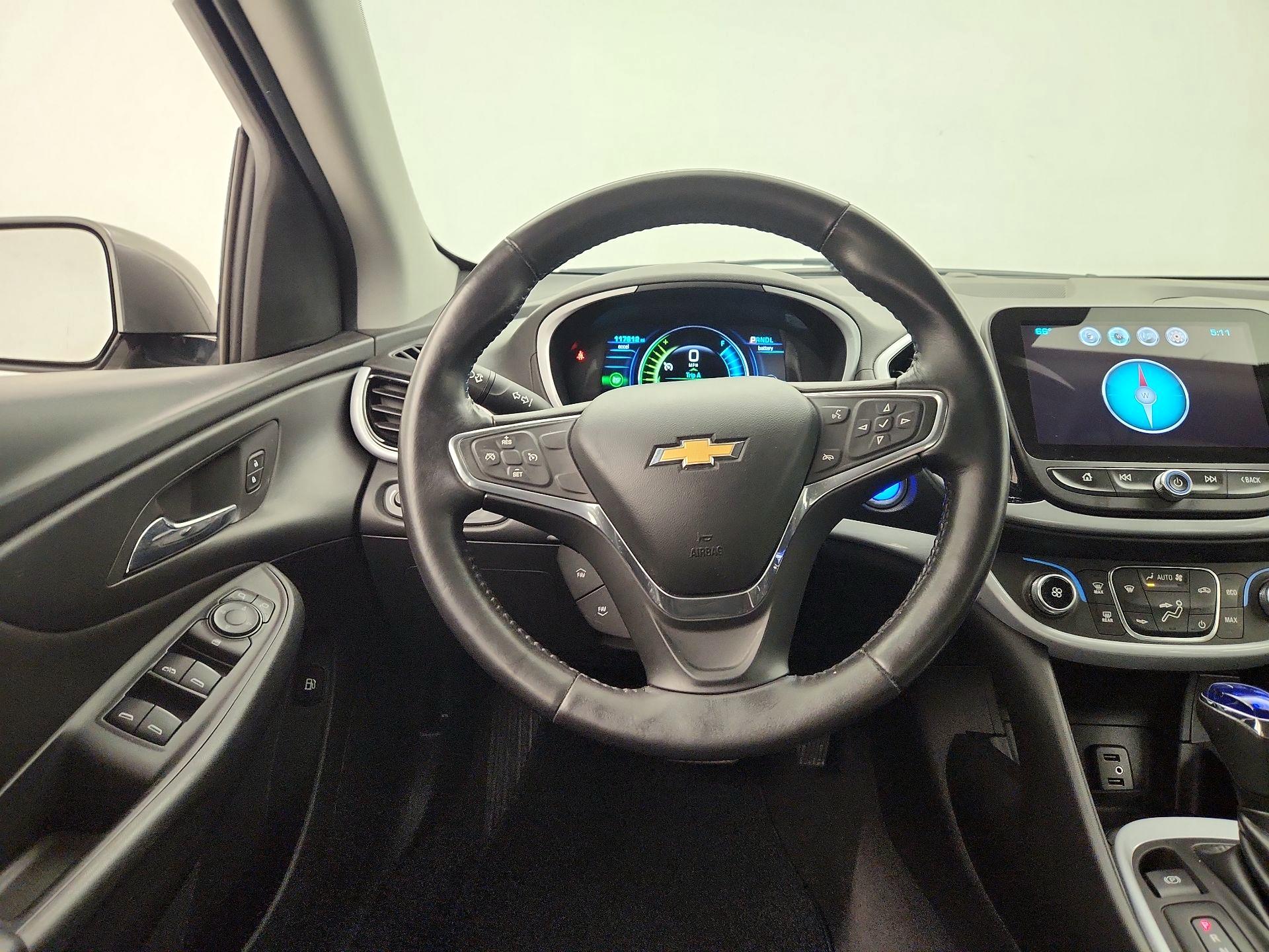 Thumbnail: 2017 Chevrolet Volt - 10