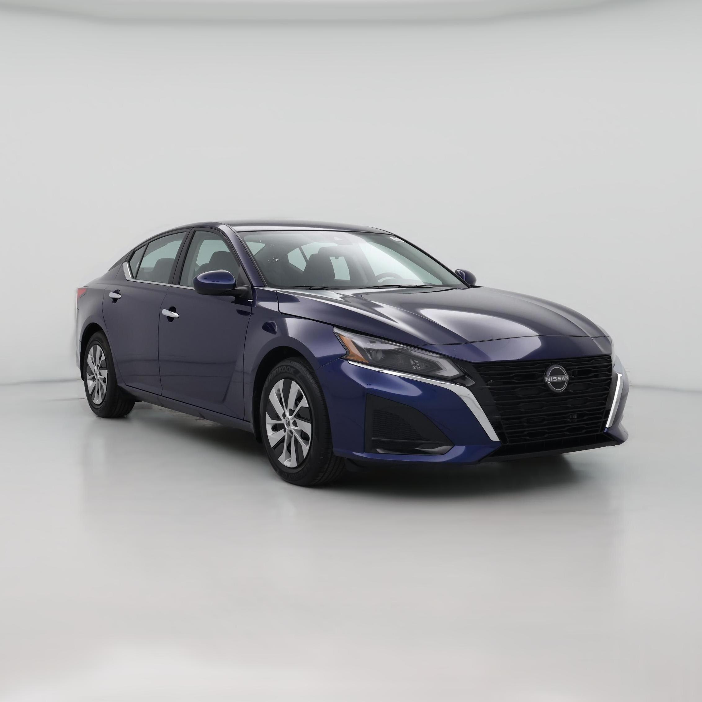 Thumbnail: 2023 Nissan Altima - 1