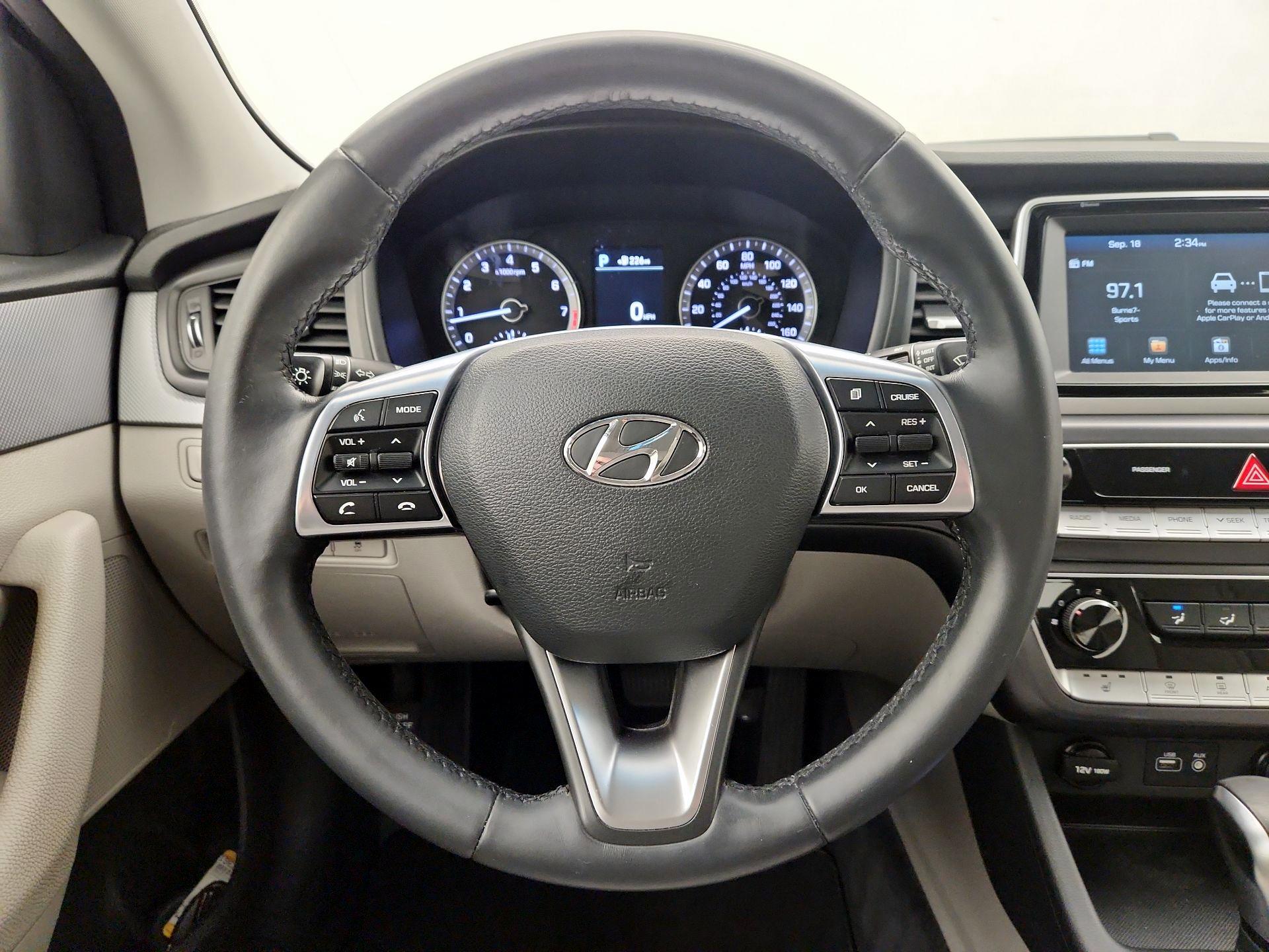 Thumbnail: 2018 Hyundai Sonata - 10