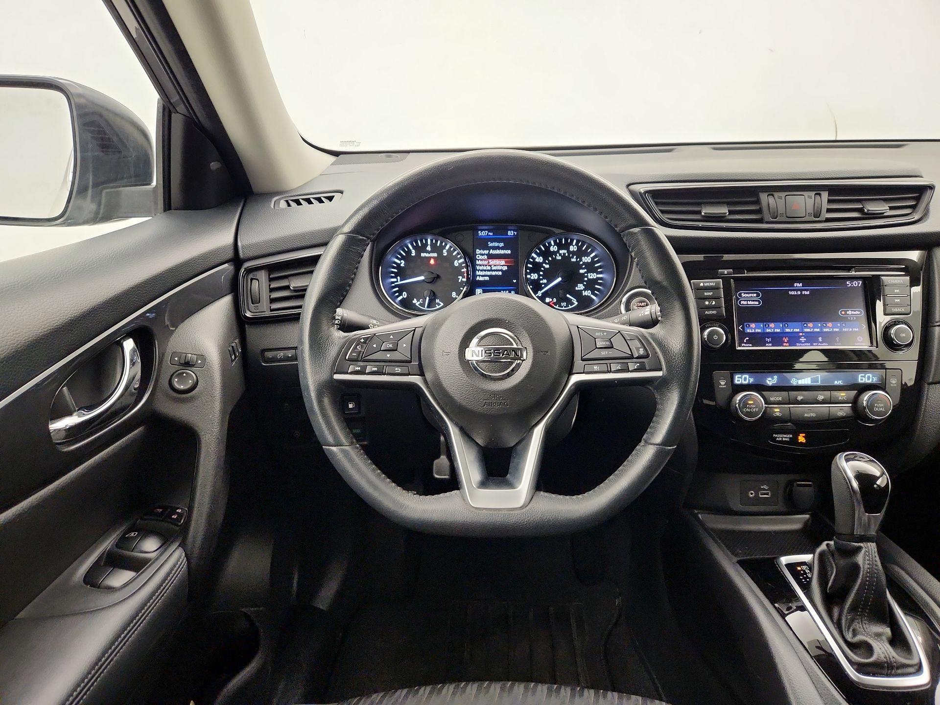 Thumbnail: 2018 Nissan Rogue - 10