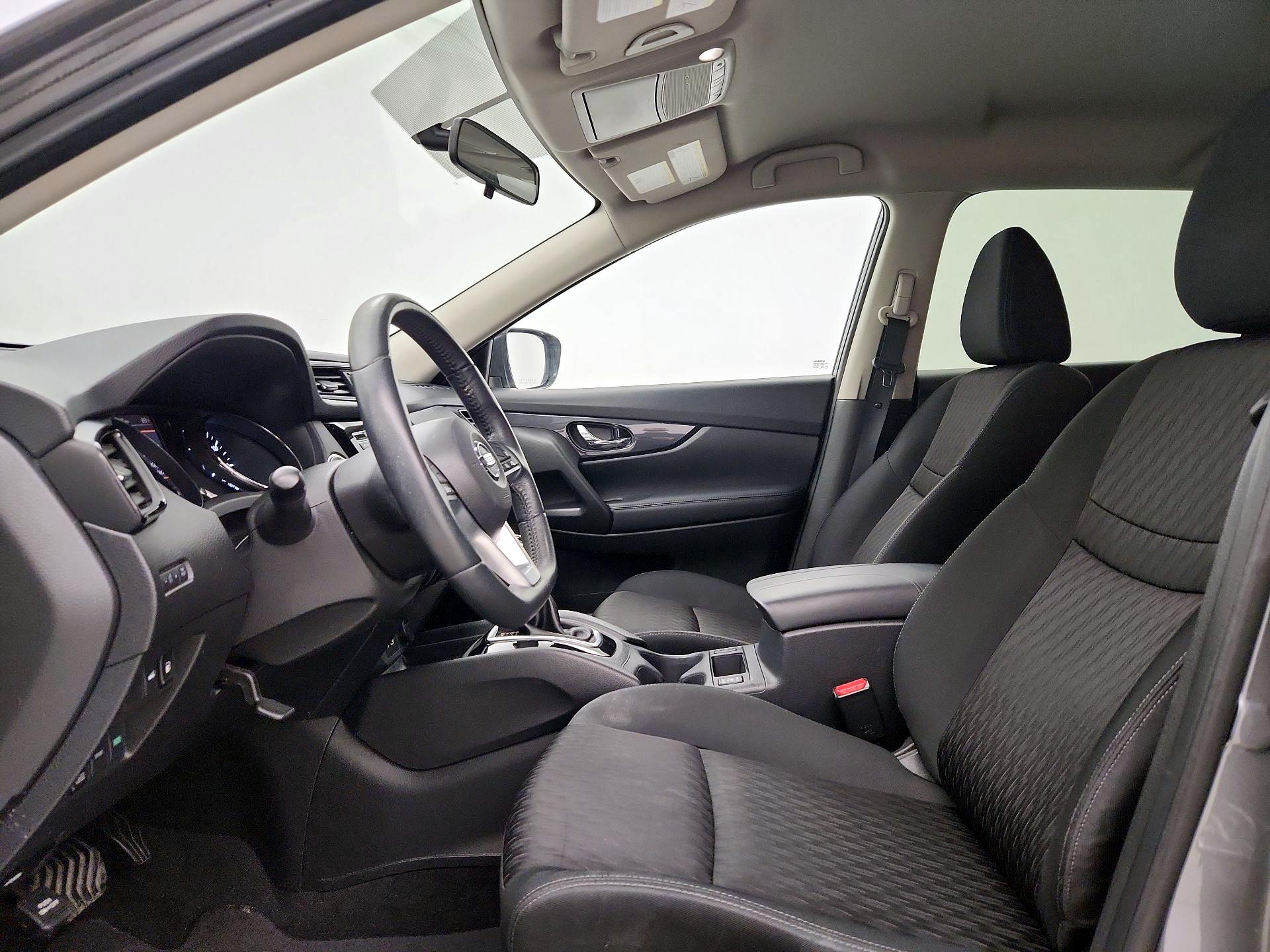 Thumbnail: 2018 Nissan Rogue - 11