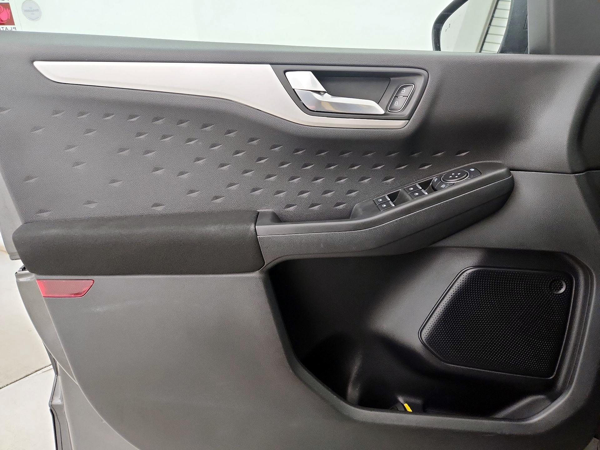 Thumbnail: 2020 Ford Escape - 12