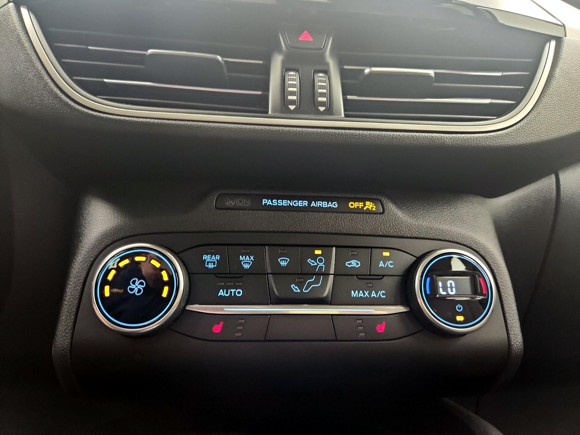 Thumbnail: 2020 Ford Escape - 16