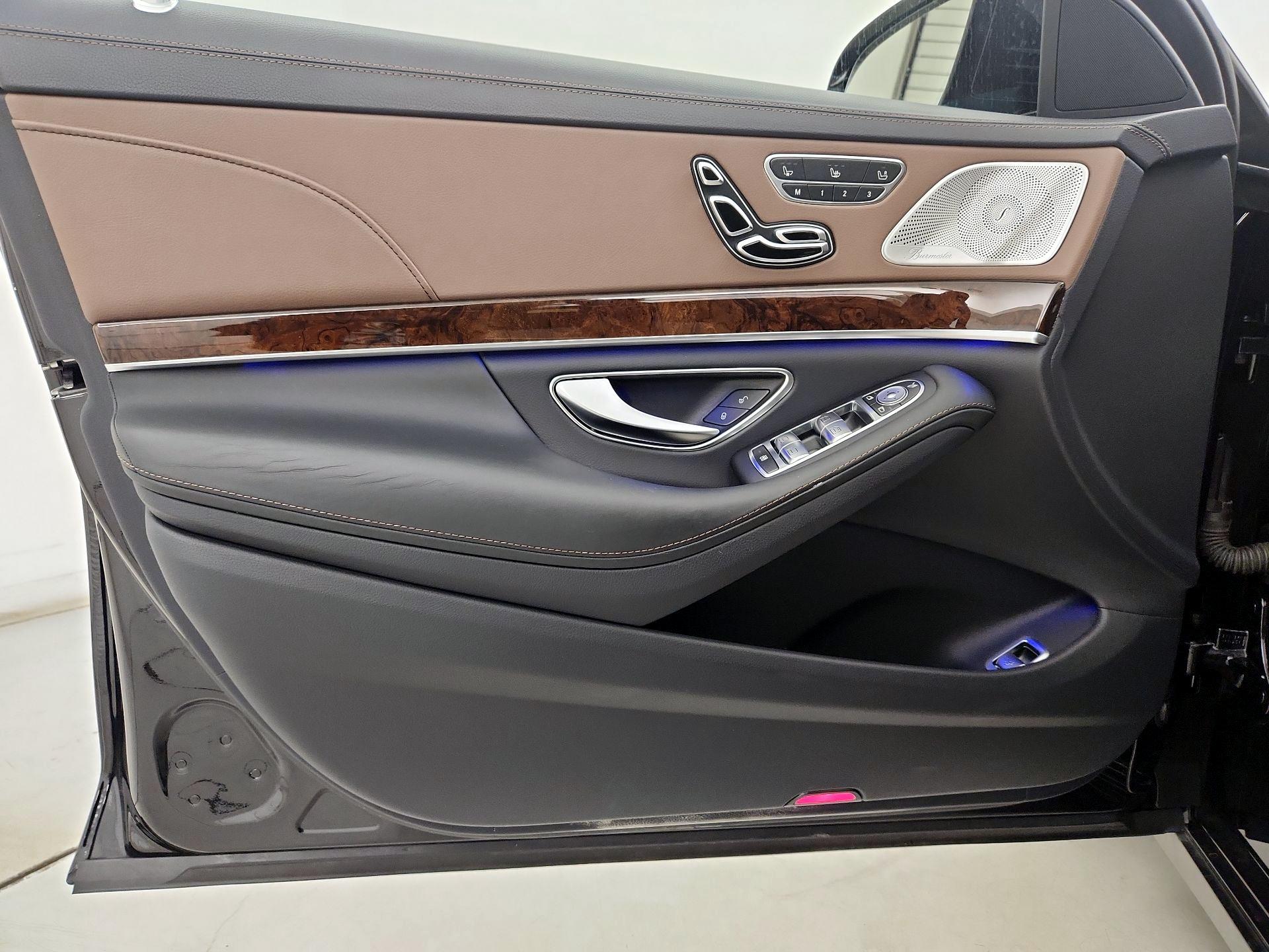 Thumbnail: 2017 Mercedes-Benz S-Class - 12