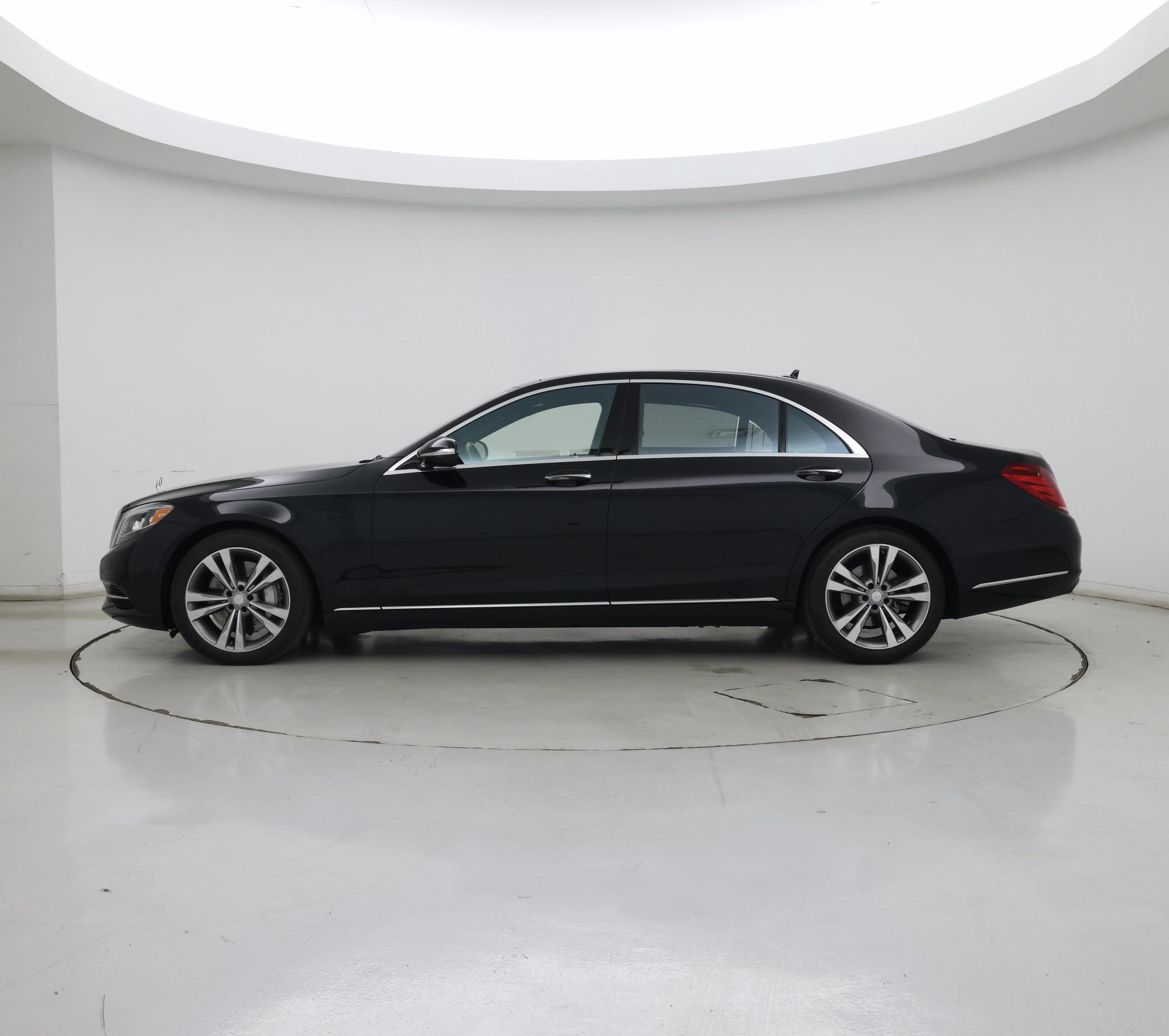 Thumbnail: 2017 Mercedes-Benz S-Class - 3