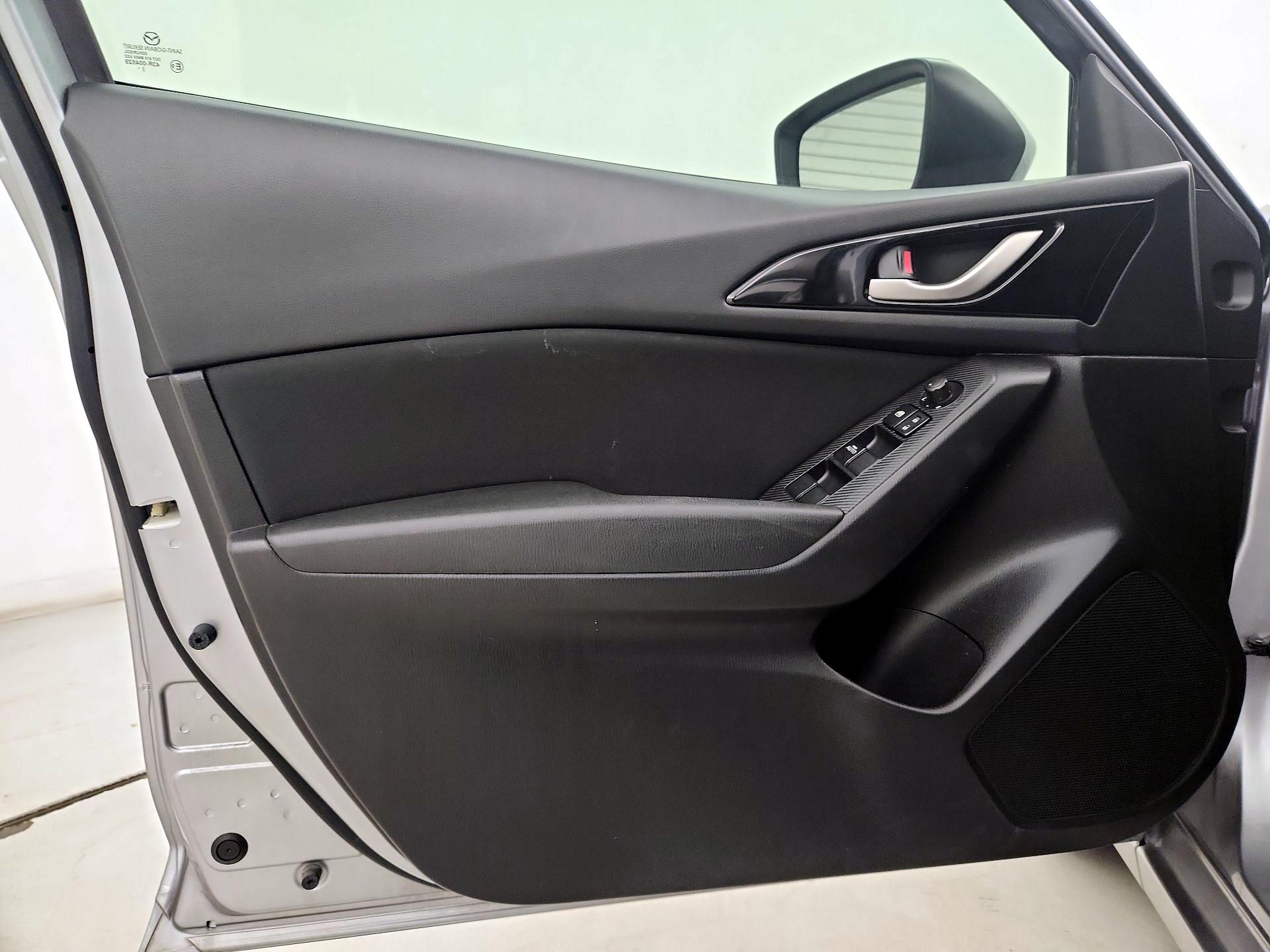 Thumbnail: 2014 Mazda Mazda3 - 12