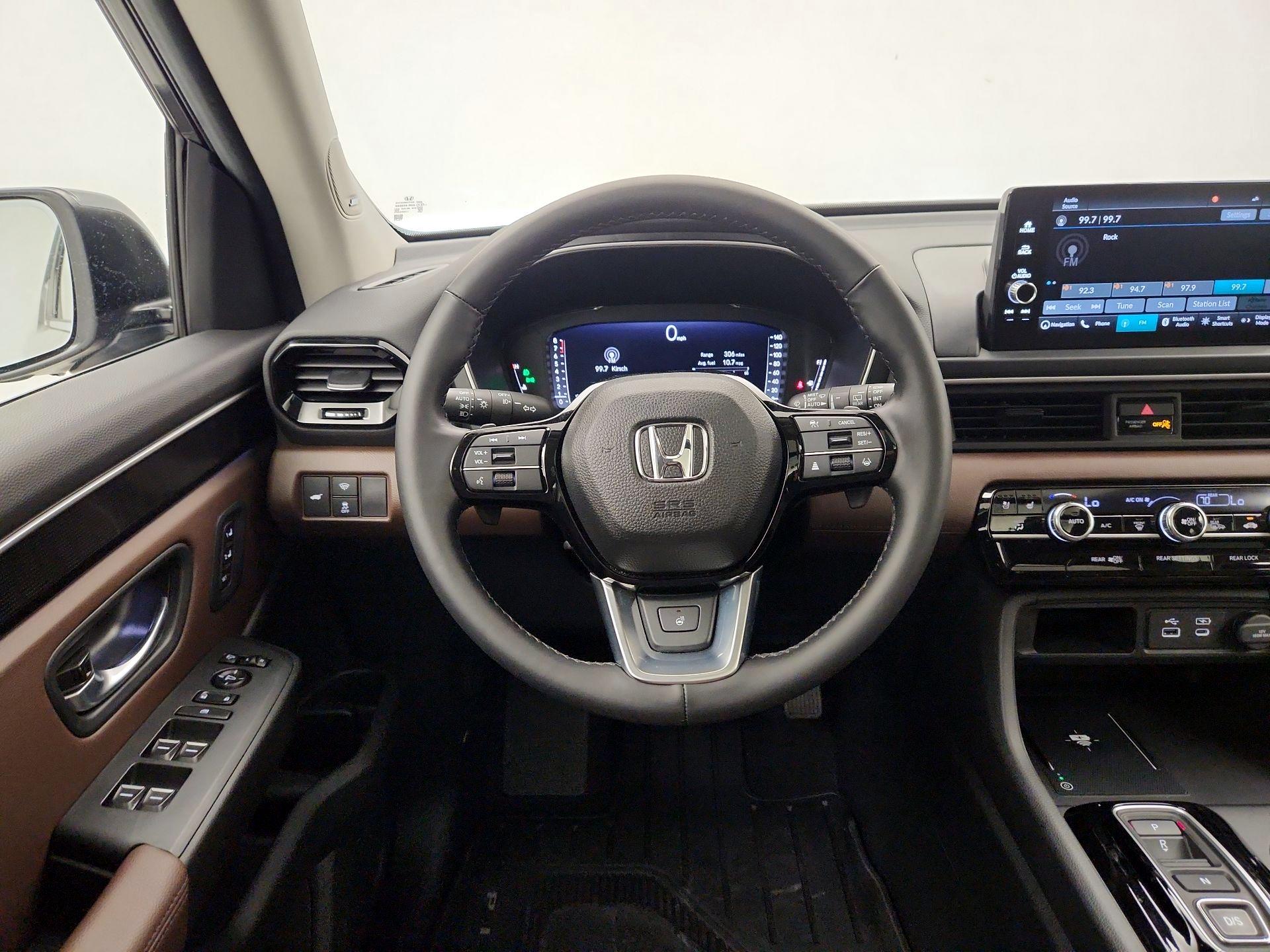 Thumbnail: 2025 Honda Pilot - 10