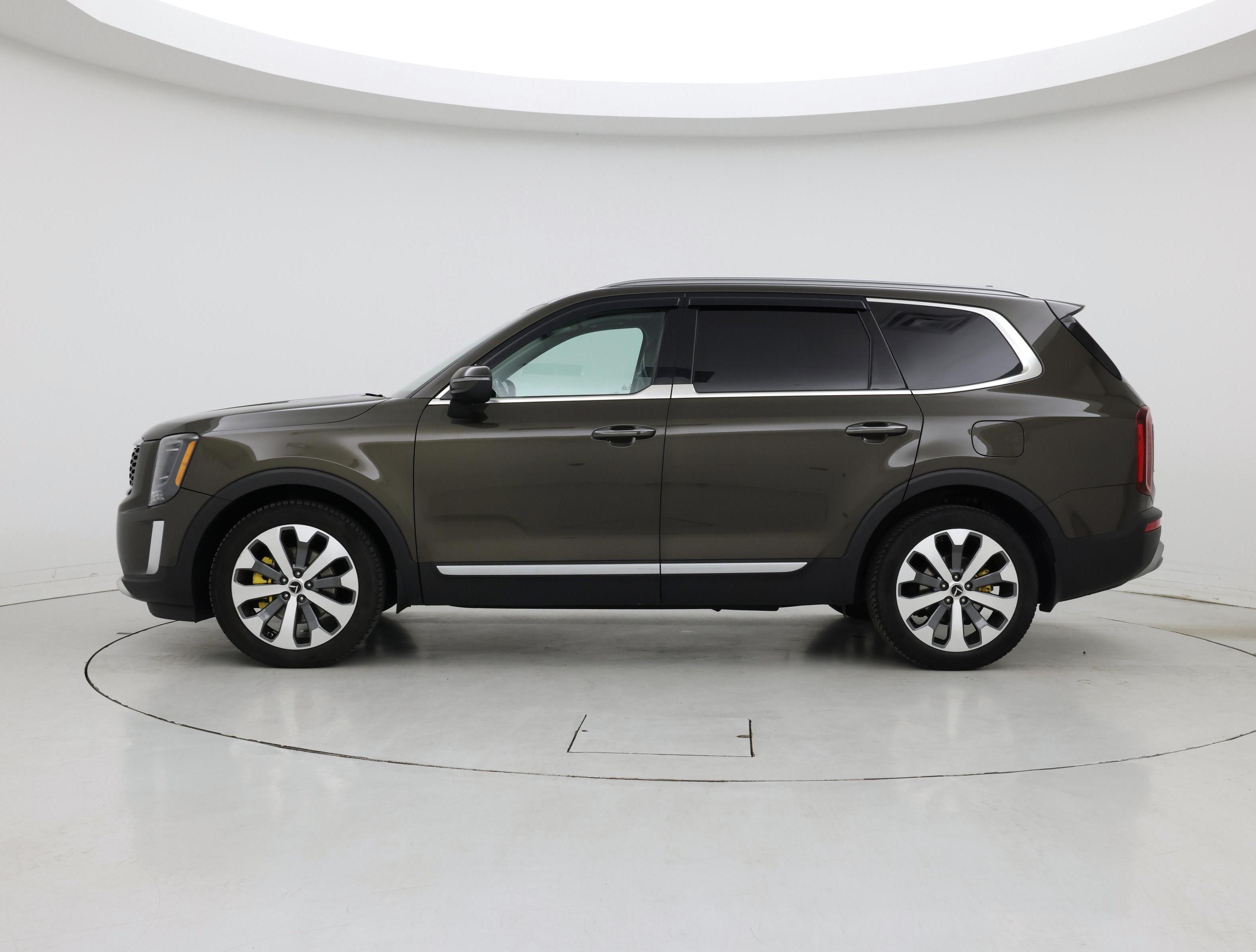 Thumbnail: 2020 Kia Telluride - 3