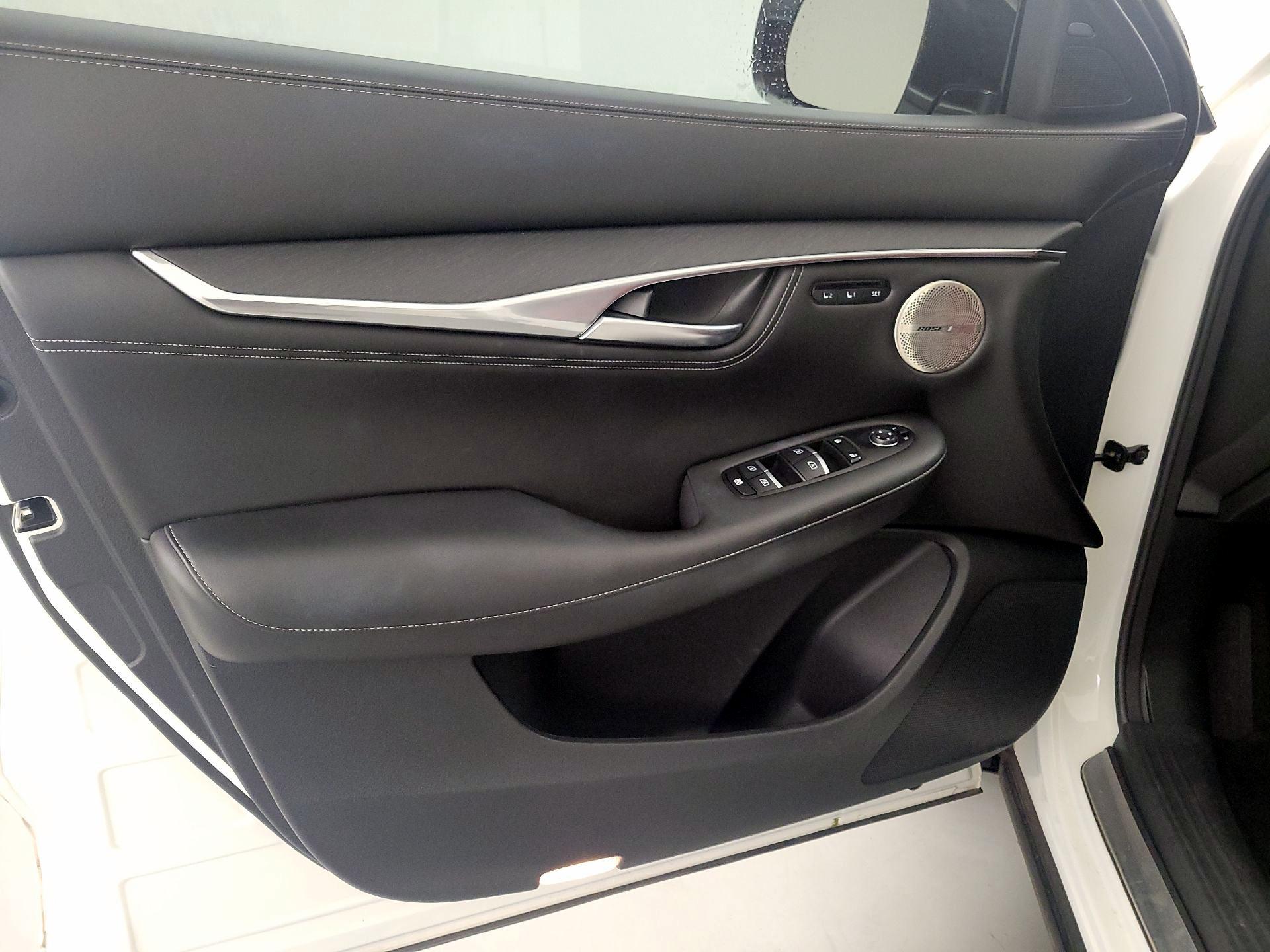 Thumbnail: 2022 INFINITI QX55 - 12