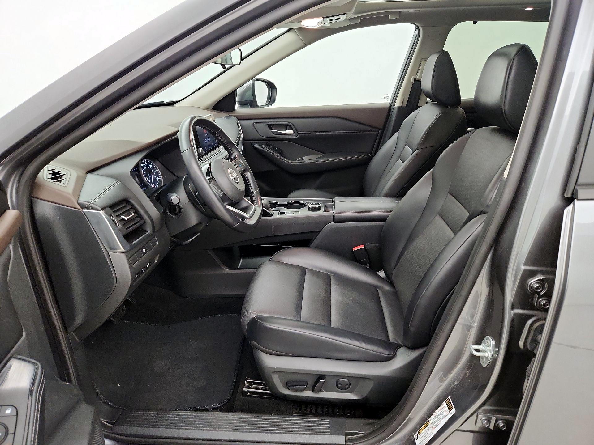Thumbnail: 2023 Nissan Rogue - 11