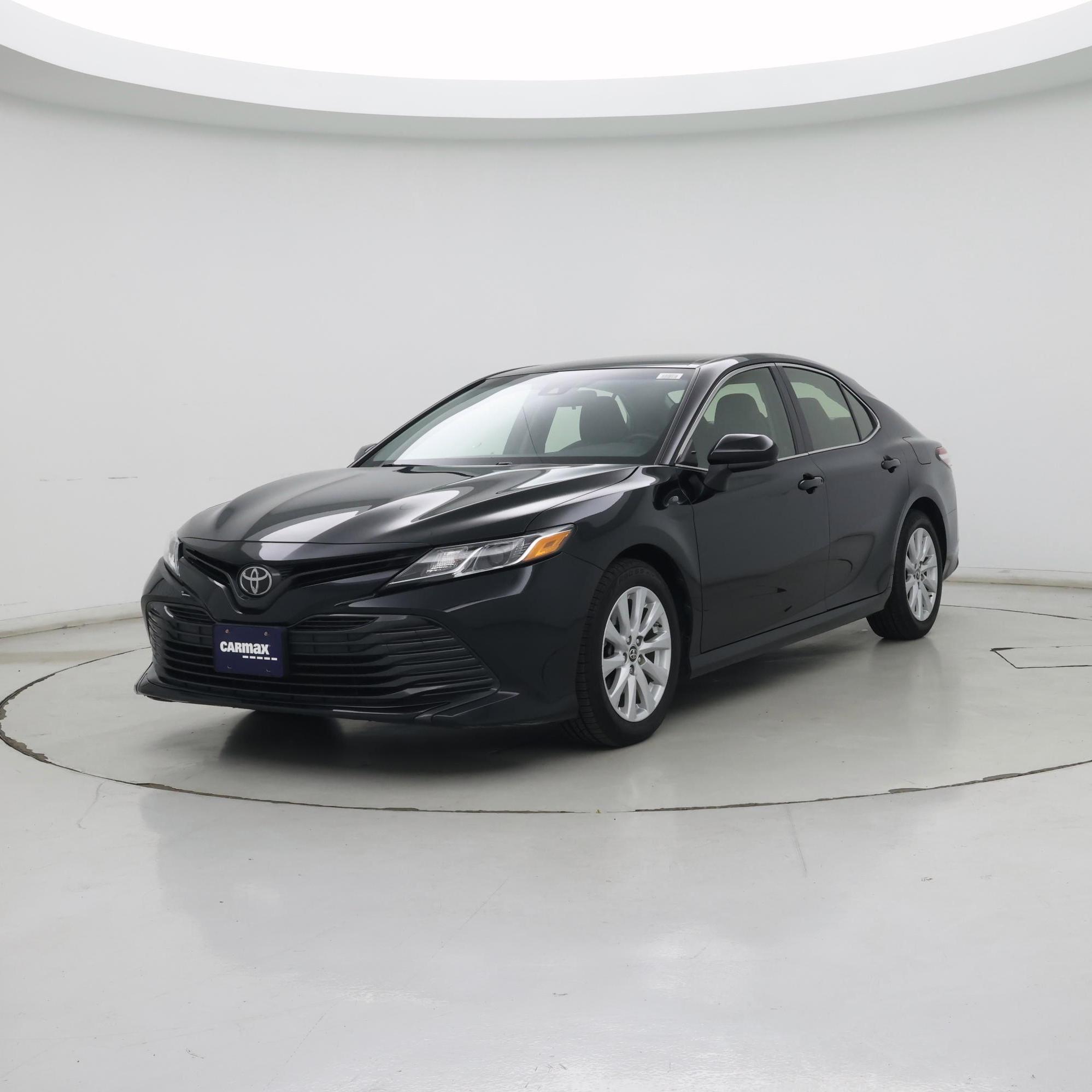 Thumbnail: 2018 Toyota Camry - 4