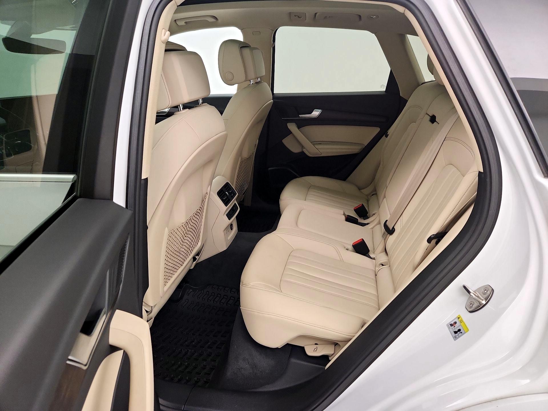 Thumbnail: 2021 Audi Q5 - 20