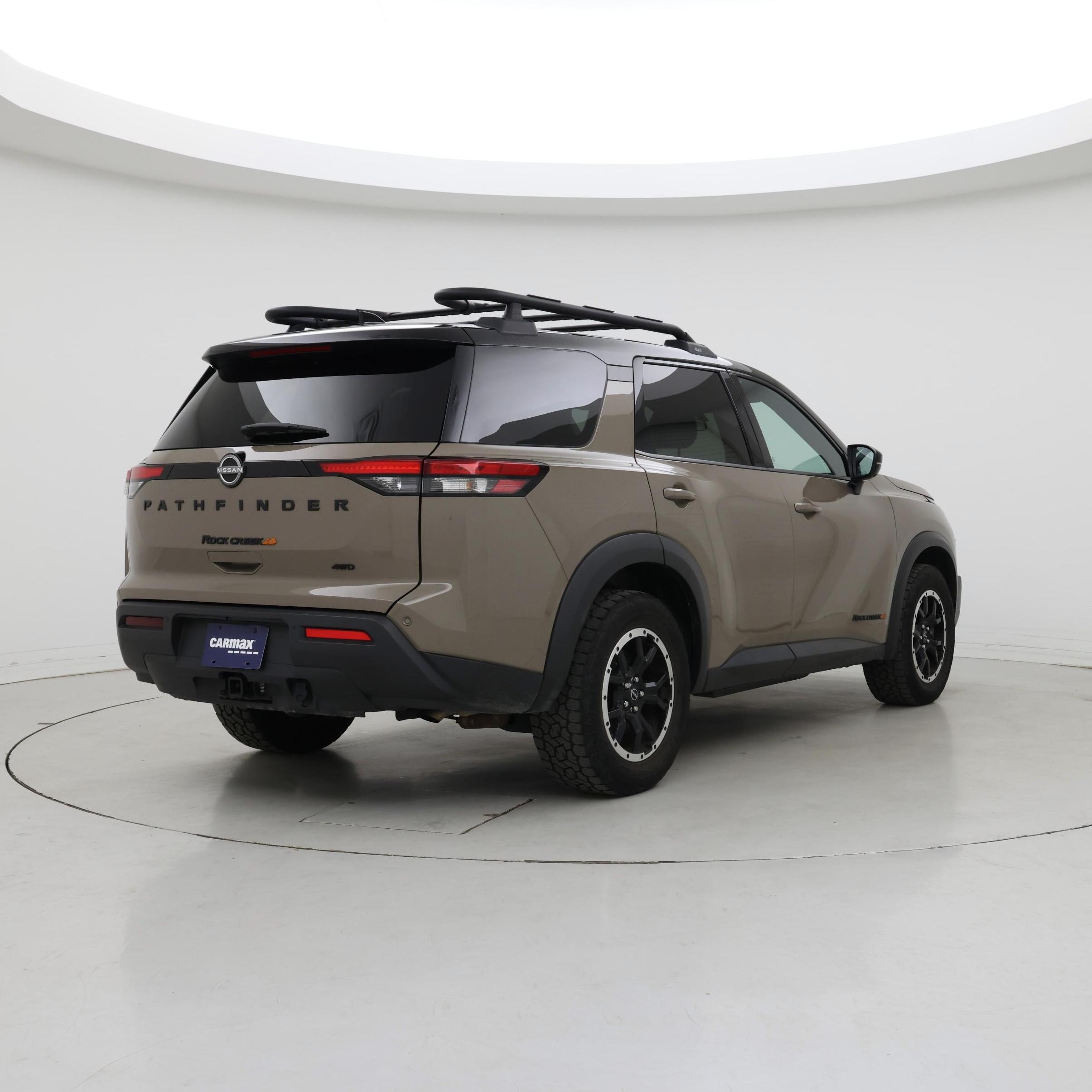 Thumbnail: 2023 Nissan Pathfinder - 8
