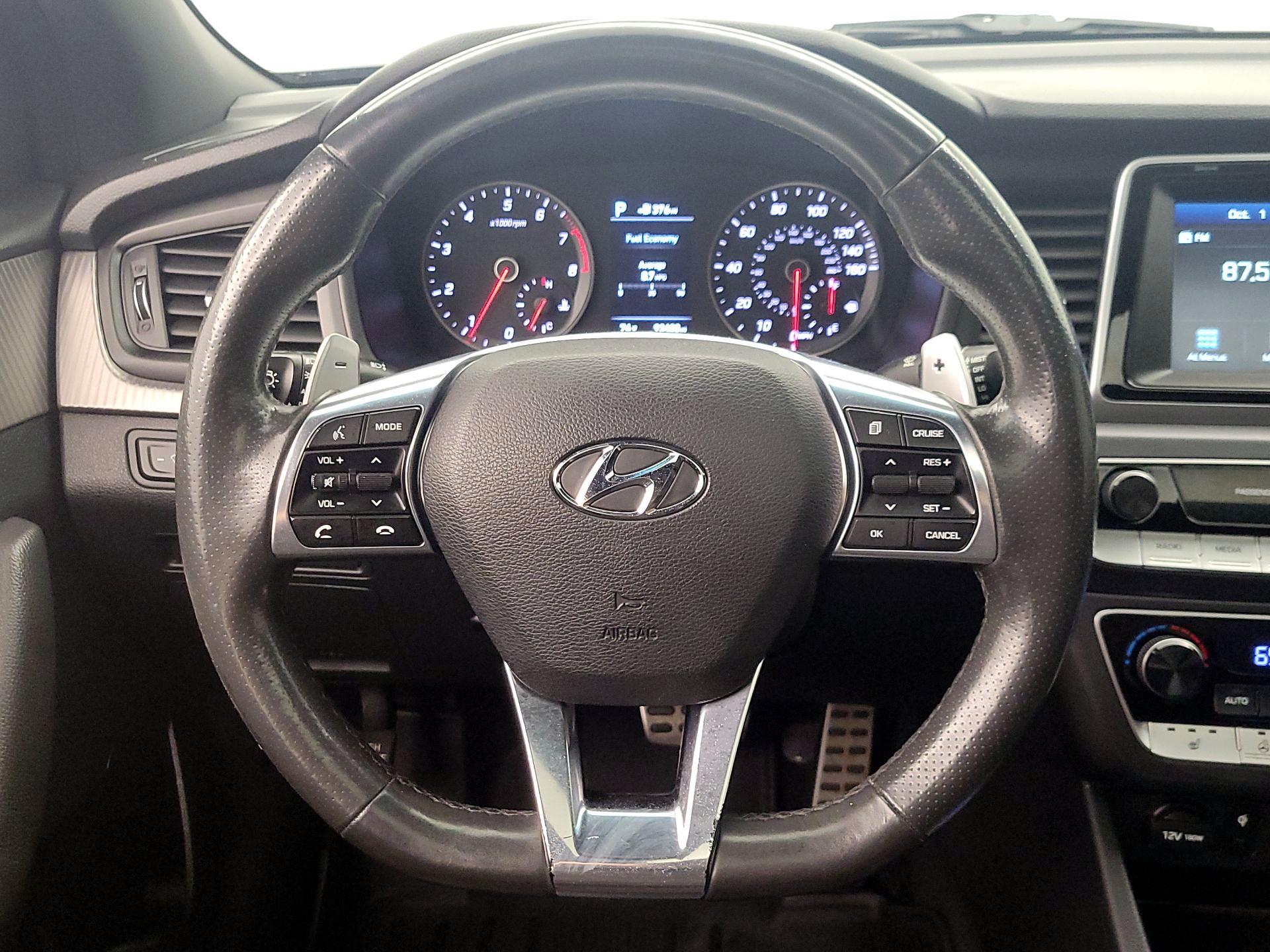 Thumbnail: 2018 Hyundai Sonata - 10