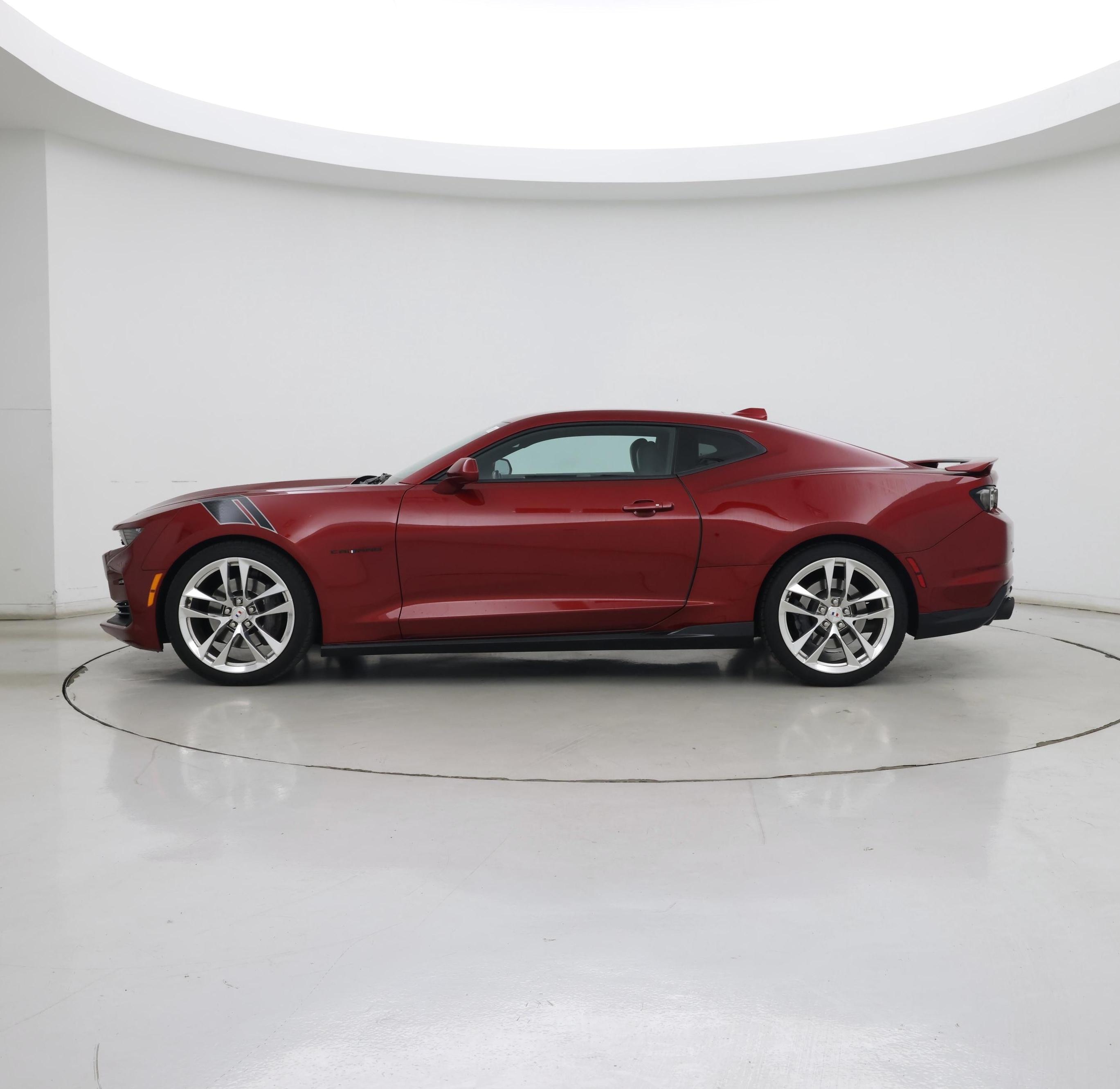 Thumbnail: 2021 Chevrolet Camaro - 3