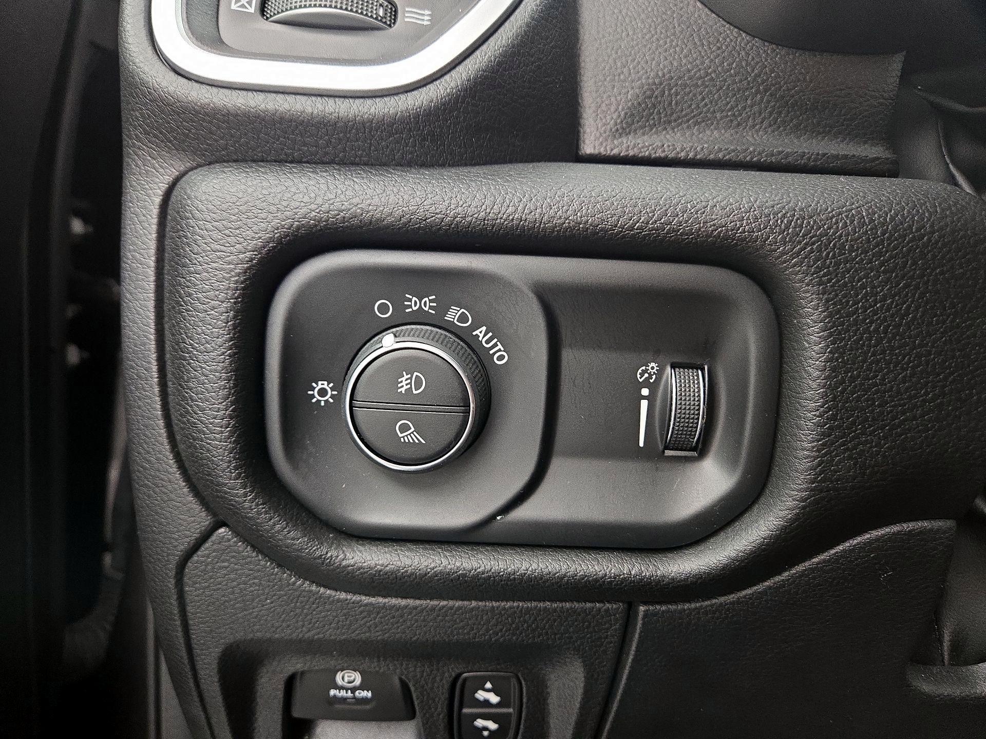 Thumbnail: 2023 RAM 1500 - 13