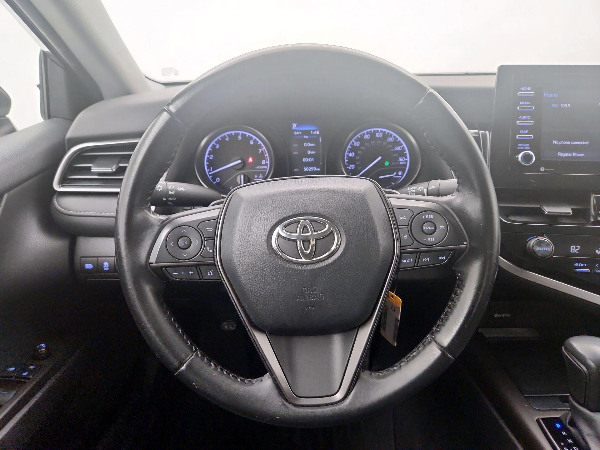 Thumbnail: 2021 Toyota Camry - 10