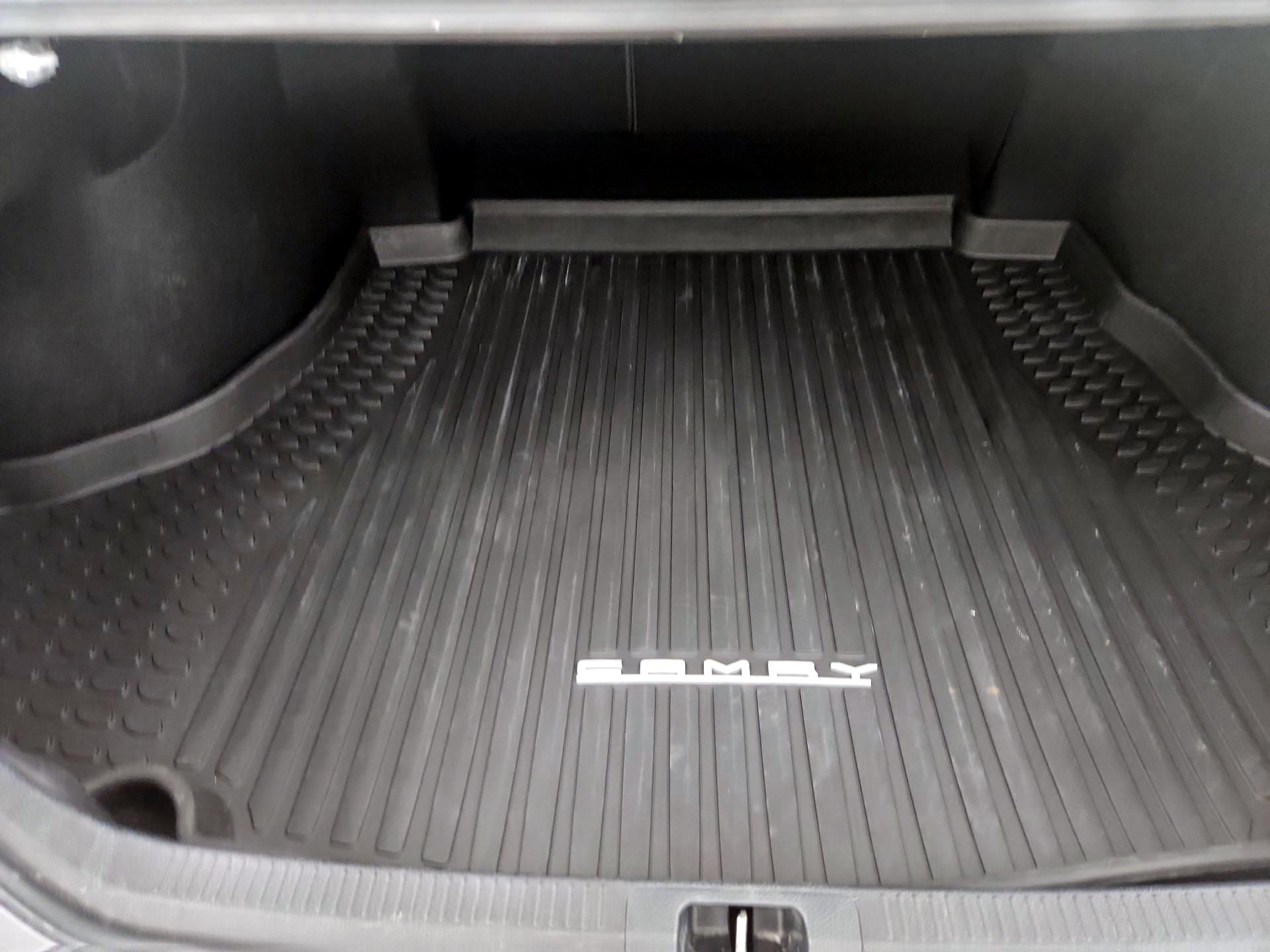 Thumbnail: 2021 Toyota Camry - 20