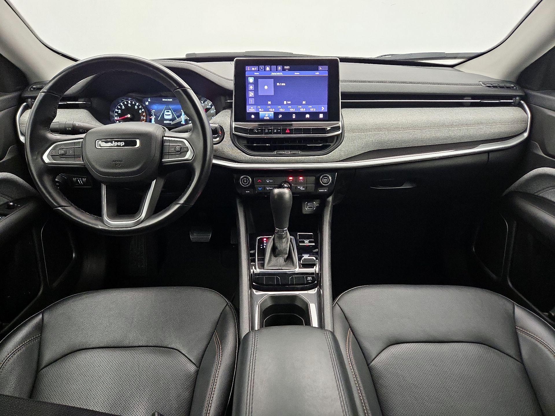 Thumbnail: 2022 Jeep Compass - 9