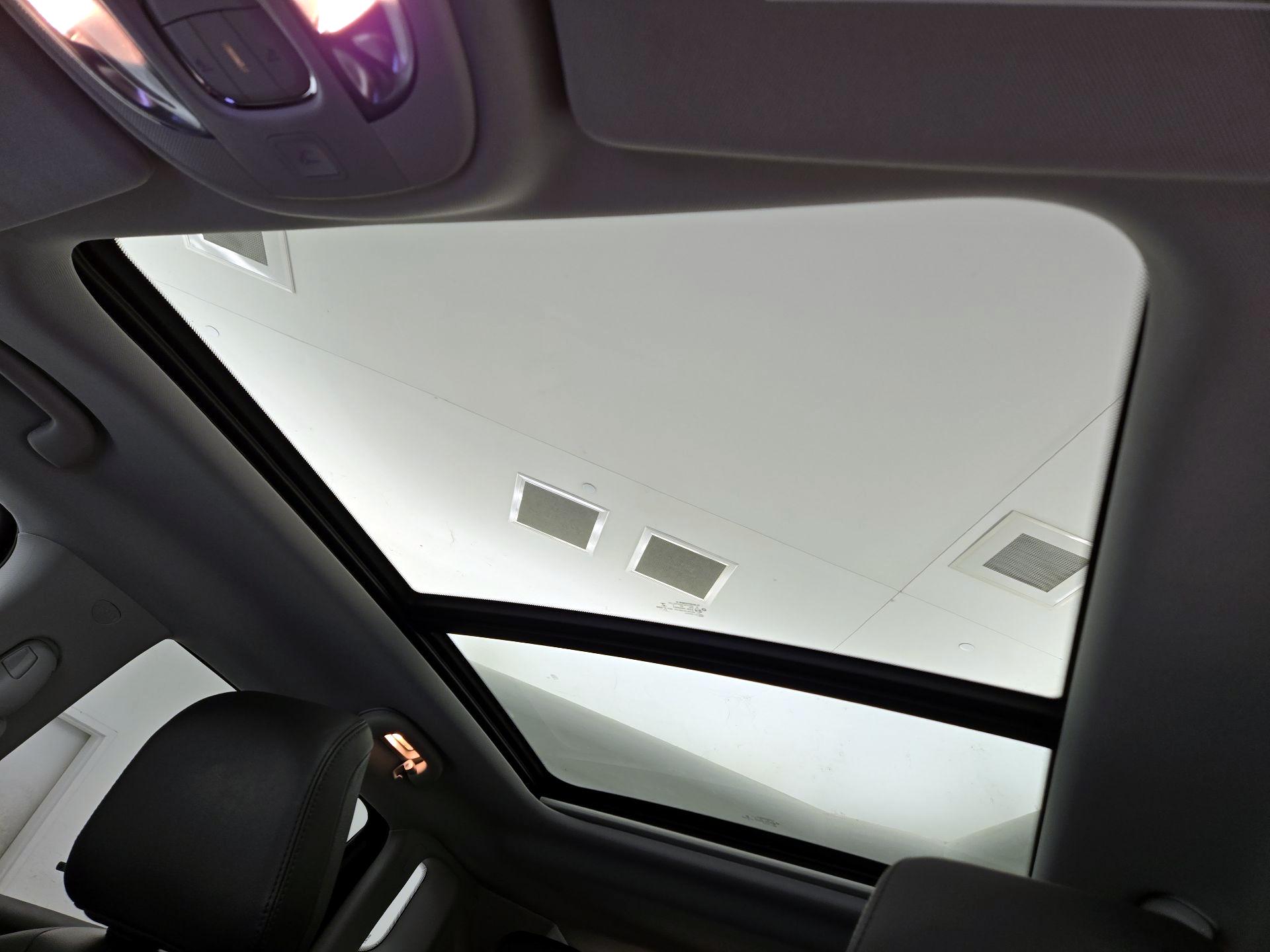Thumbnail: 2022 Jeep Compass - 20