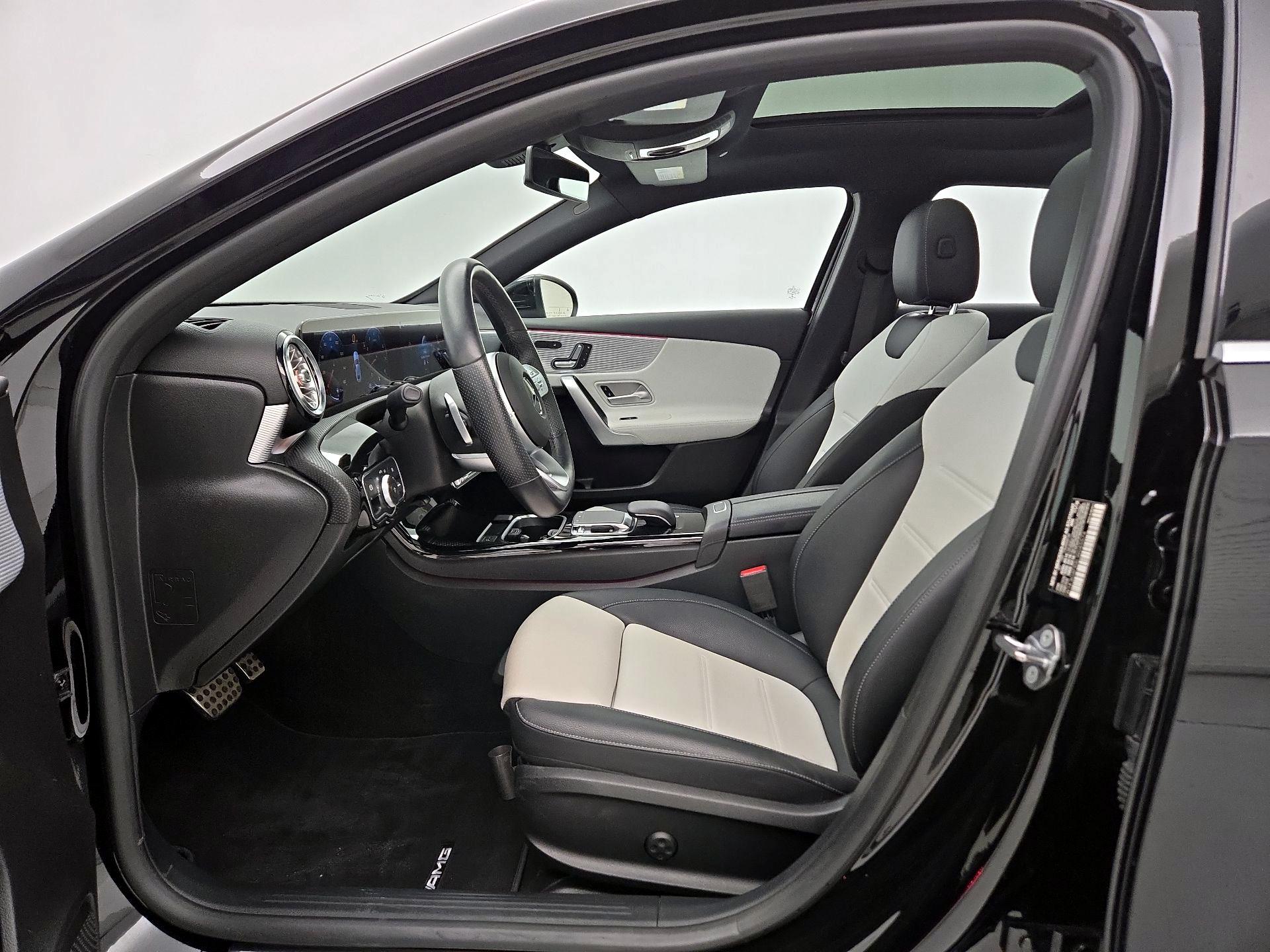 Thumbnail: 2020 Mercedes-Benz A-Class - 11