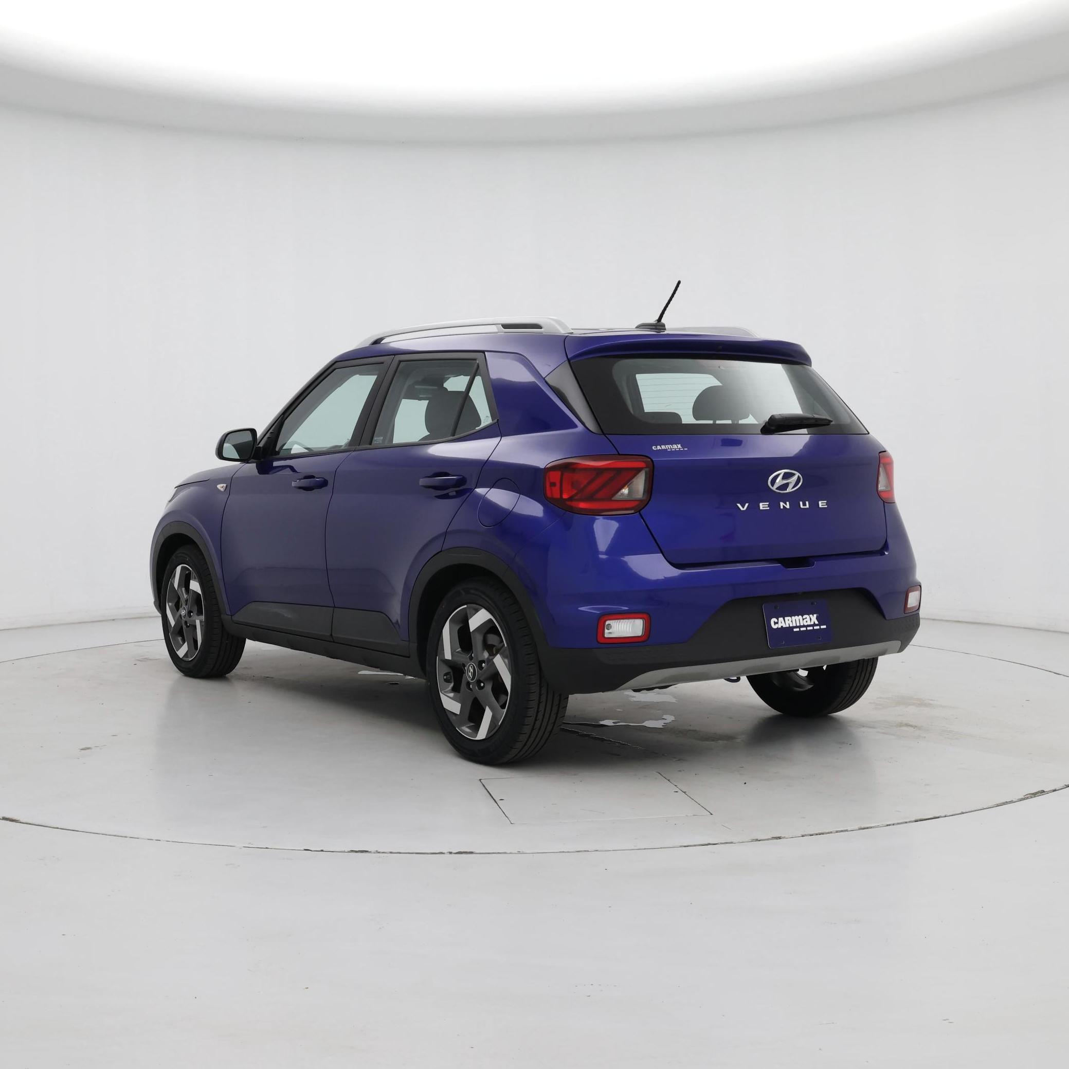 Thumbnail: 2023 Hyundai Venue - 2