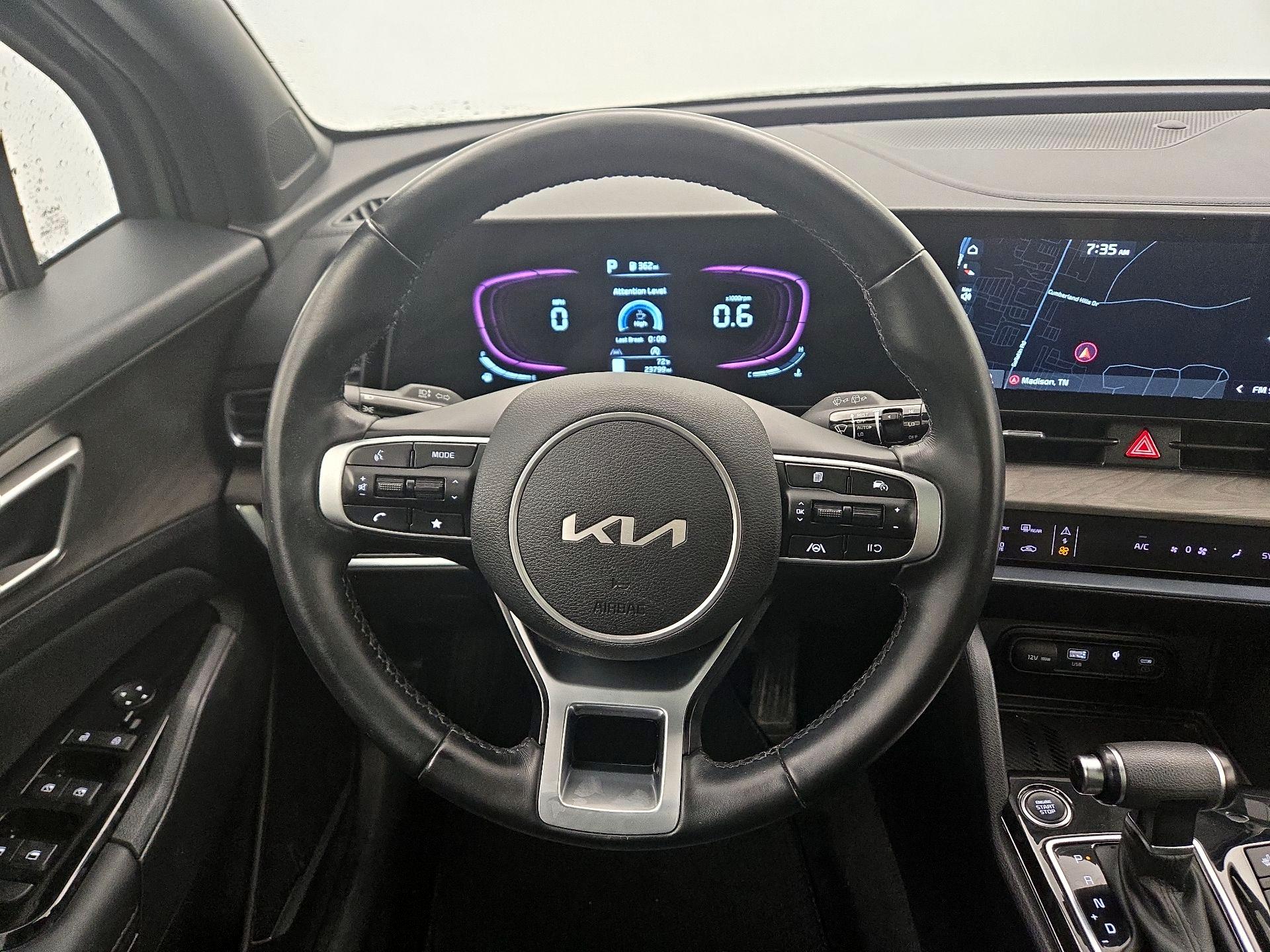 Thumbnail: 2023 Kia Sportage - 10