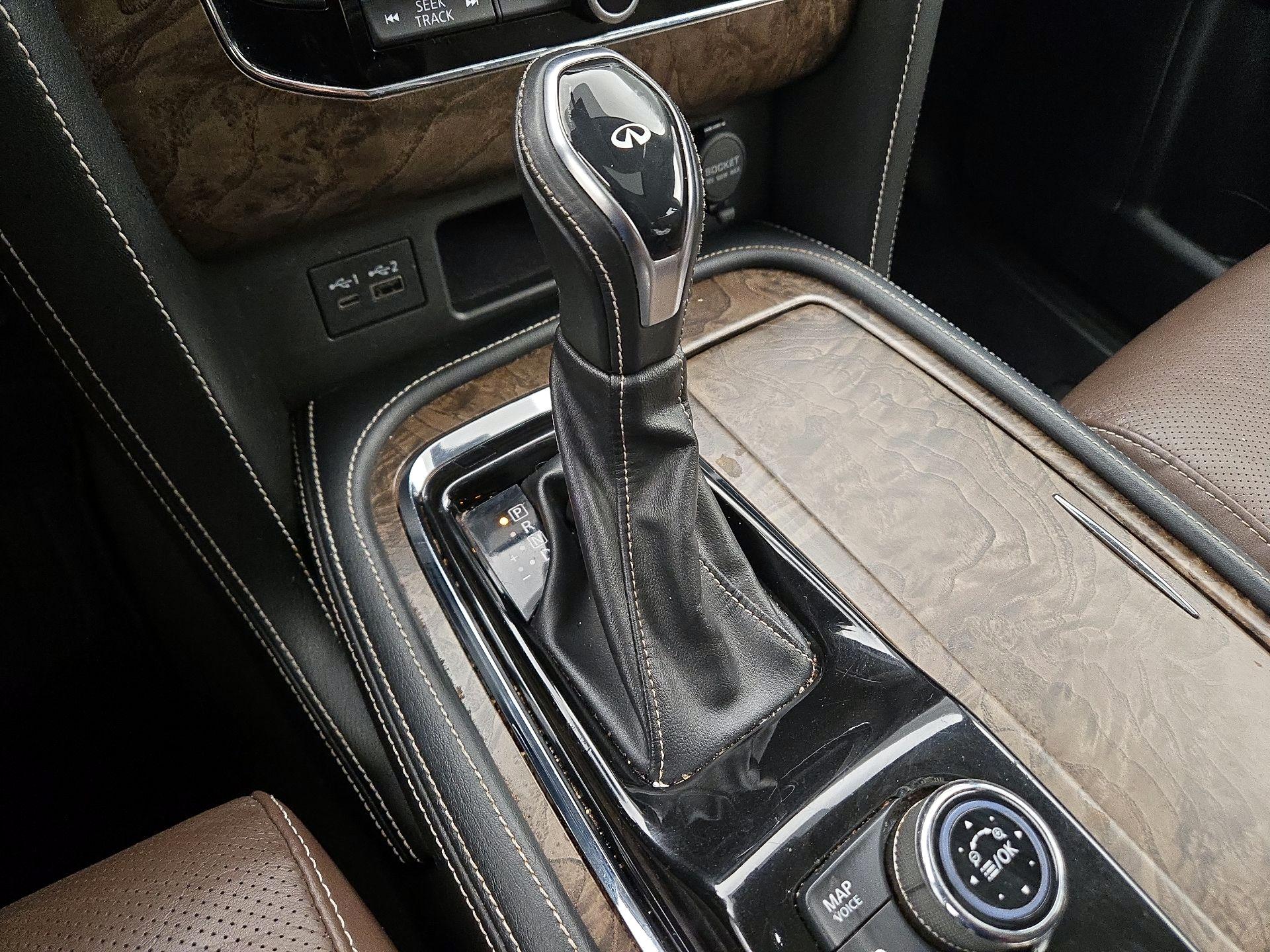 Thumbnail: 2021 INFINITI QX80 - 18
