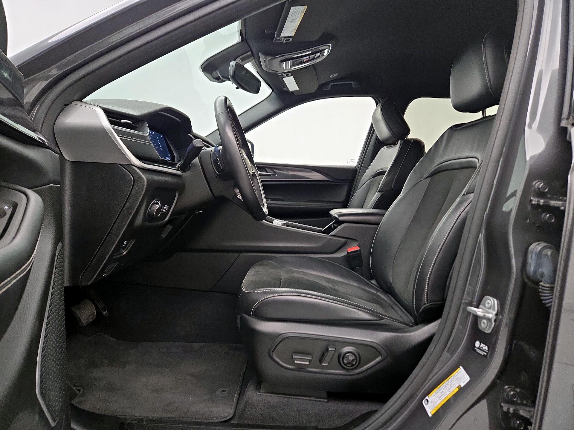 Thumbnail: 2021 Jeep Grand Cherokee L - 11