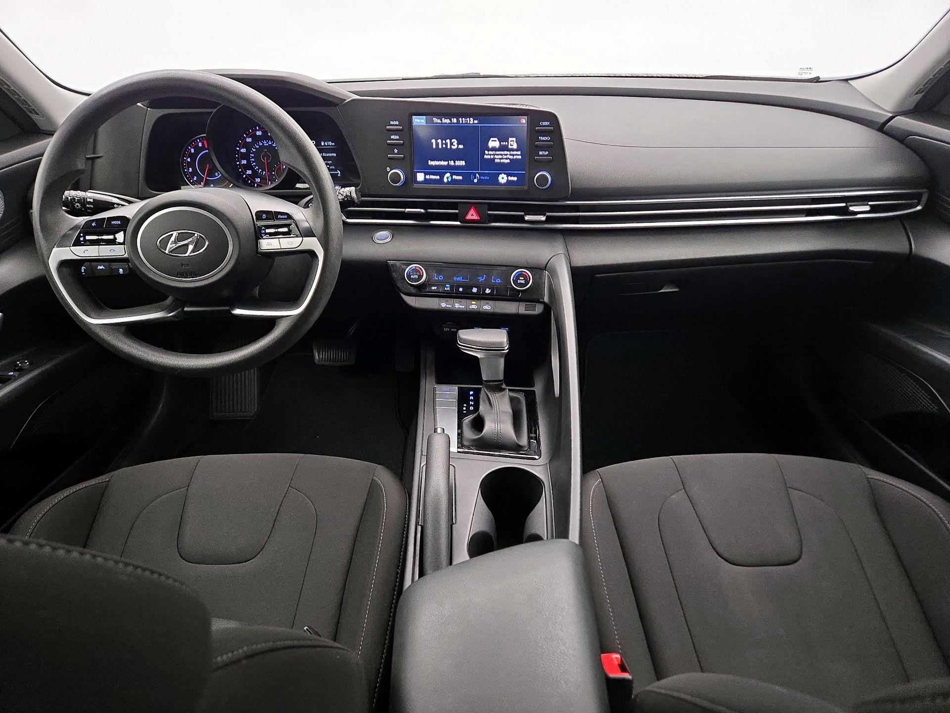 Thumbnail: 2022 Hyundai Elantra - 9