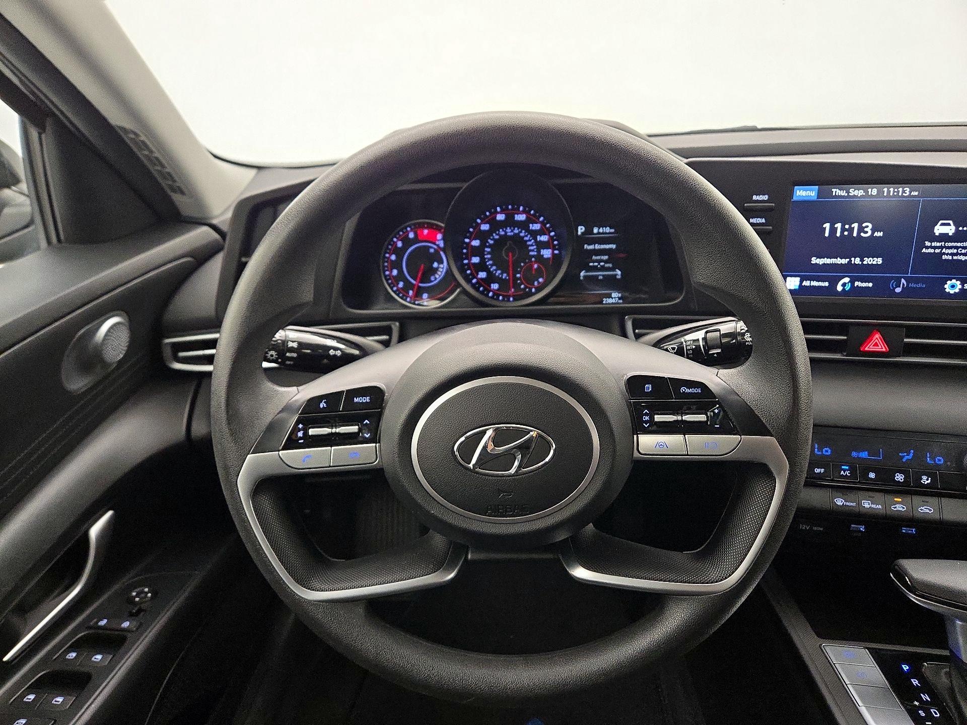 Thumbnail: 2022 Hyundai Elantra - 10