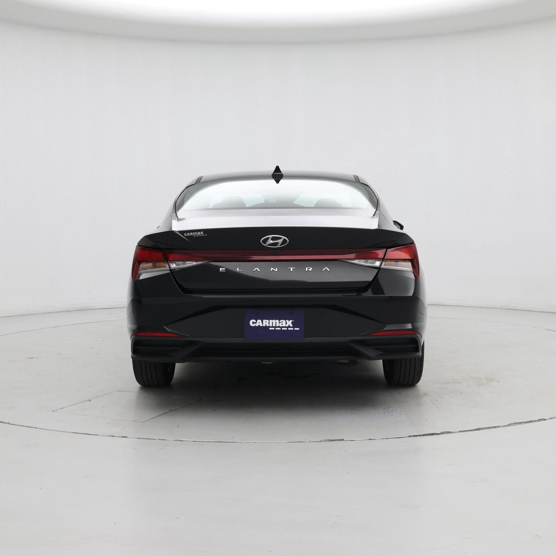 Thumbnail: 2022 Hyundai Elantra - 6